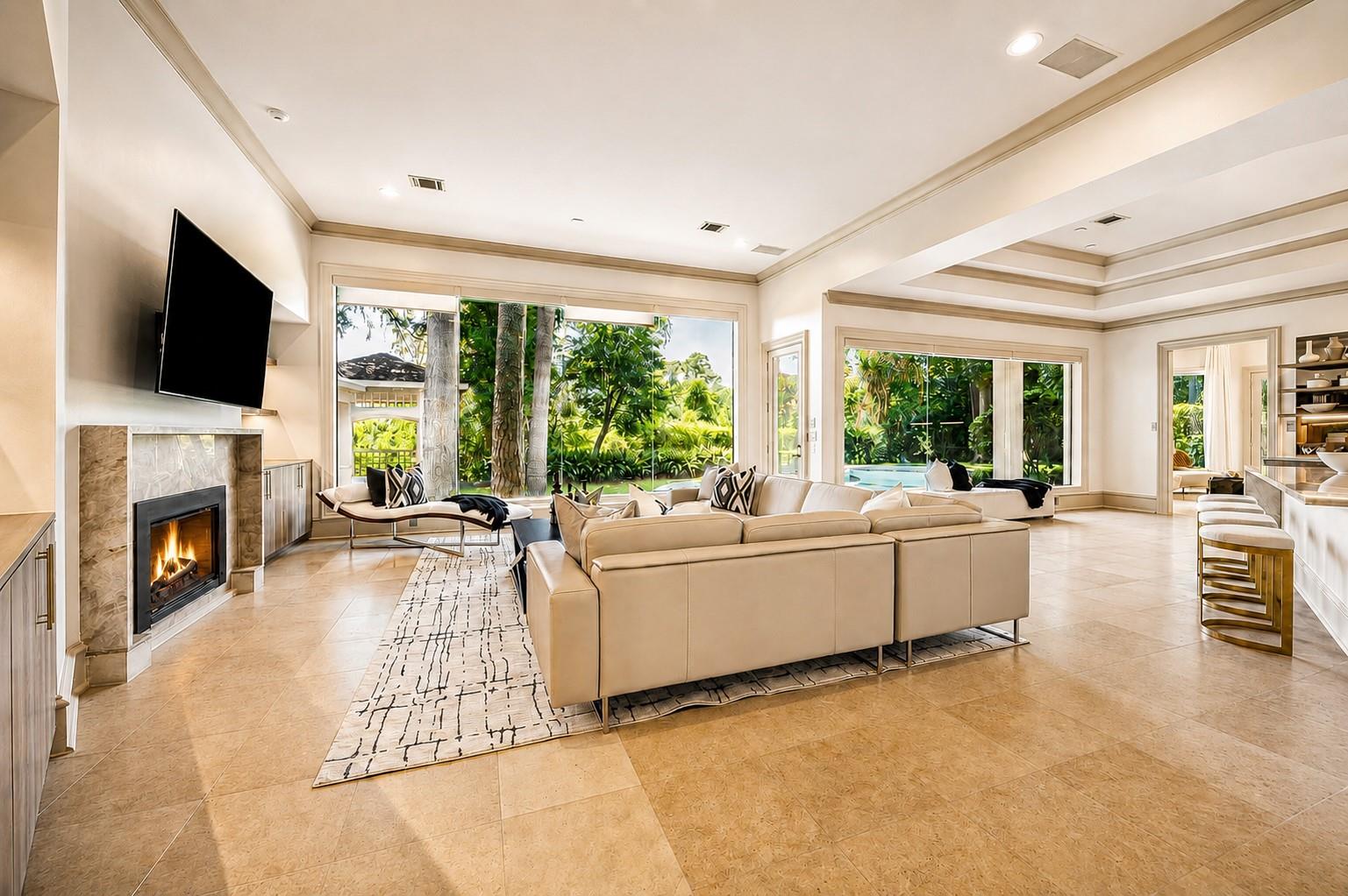 918 Huntington Cove — photo