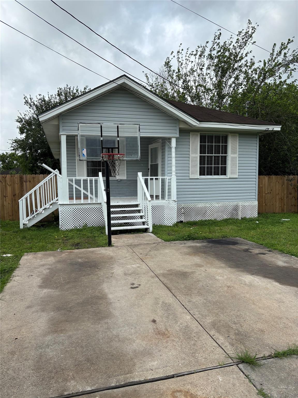 2508B West Holly Ave — photo