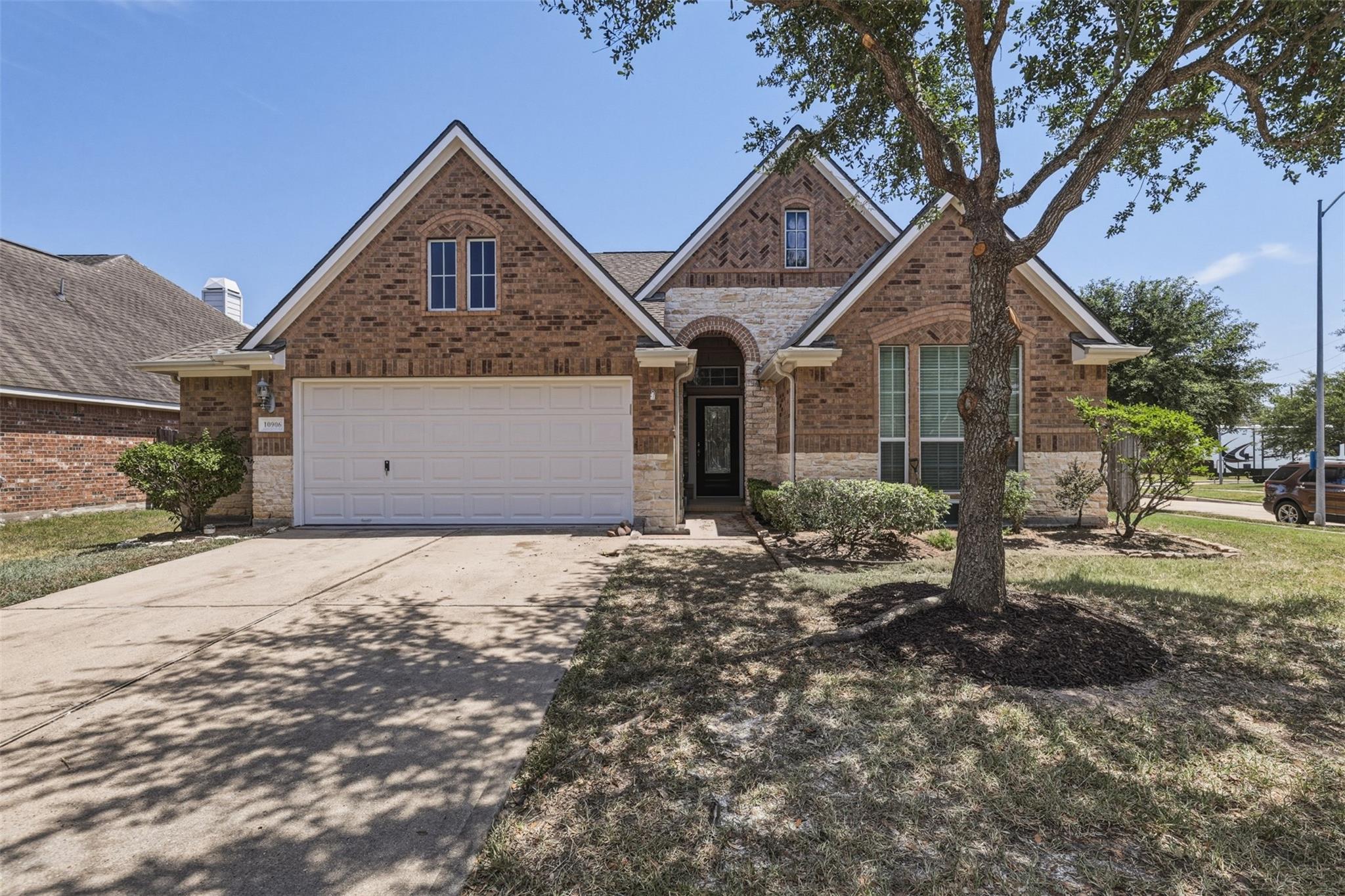 10906 Angel Lake Drive — photo