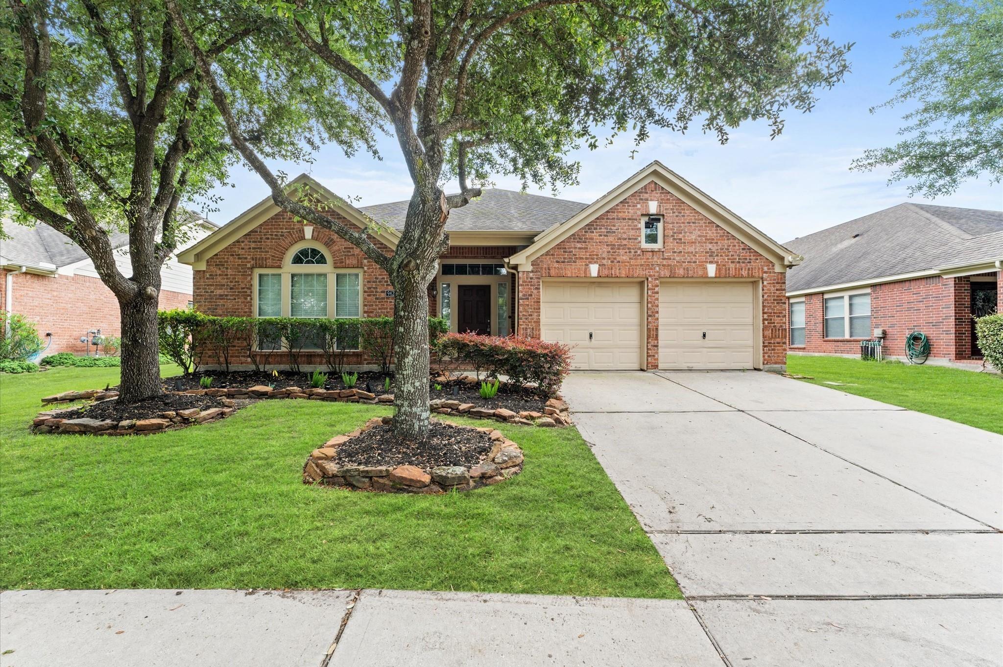 9422 Mustang Park Court — photo