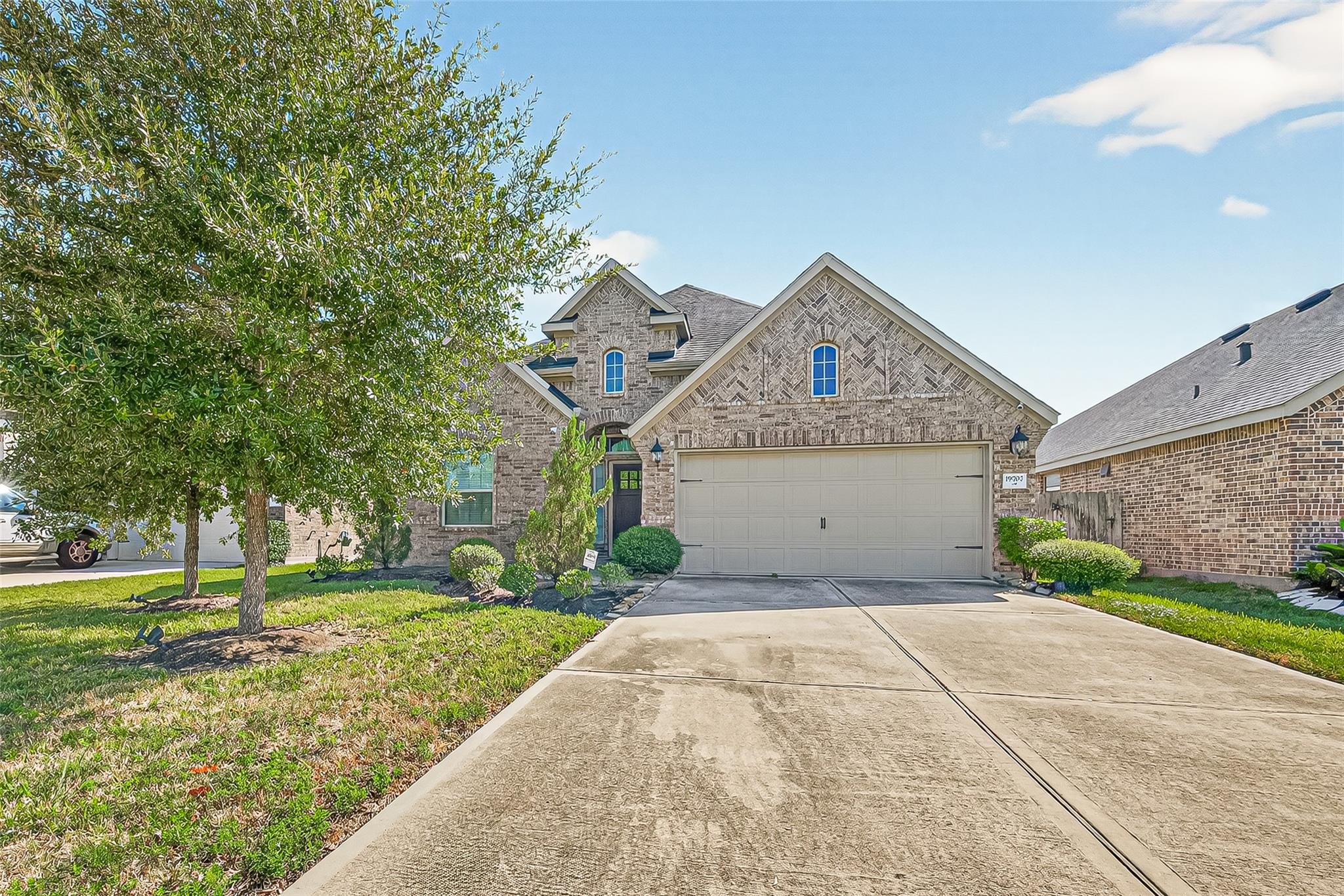 19707 Lakeside Pointe Court — photo