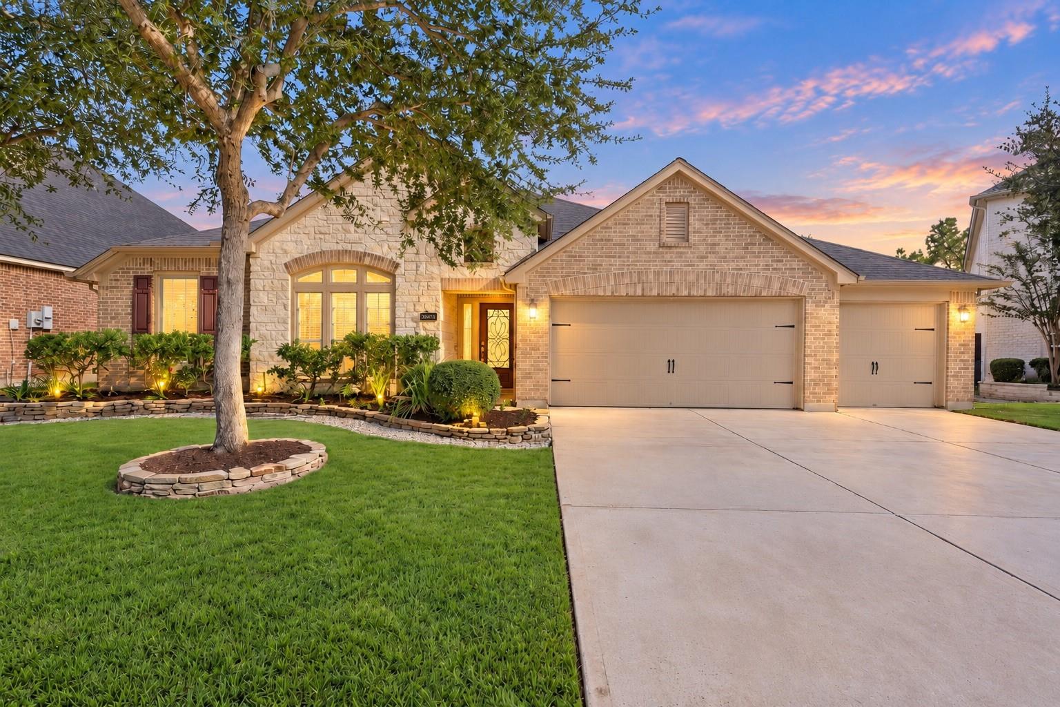 13812 Lakewater Drive — photo