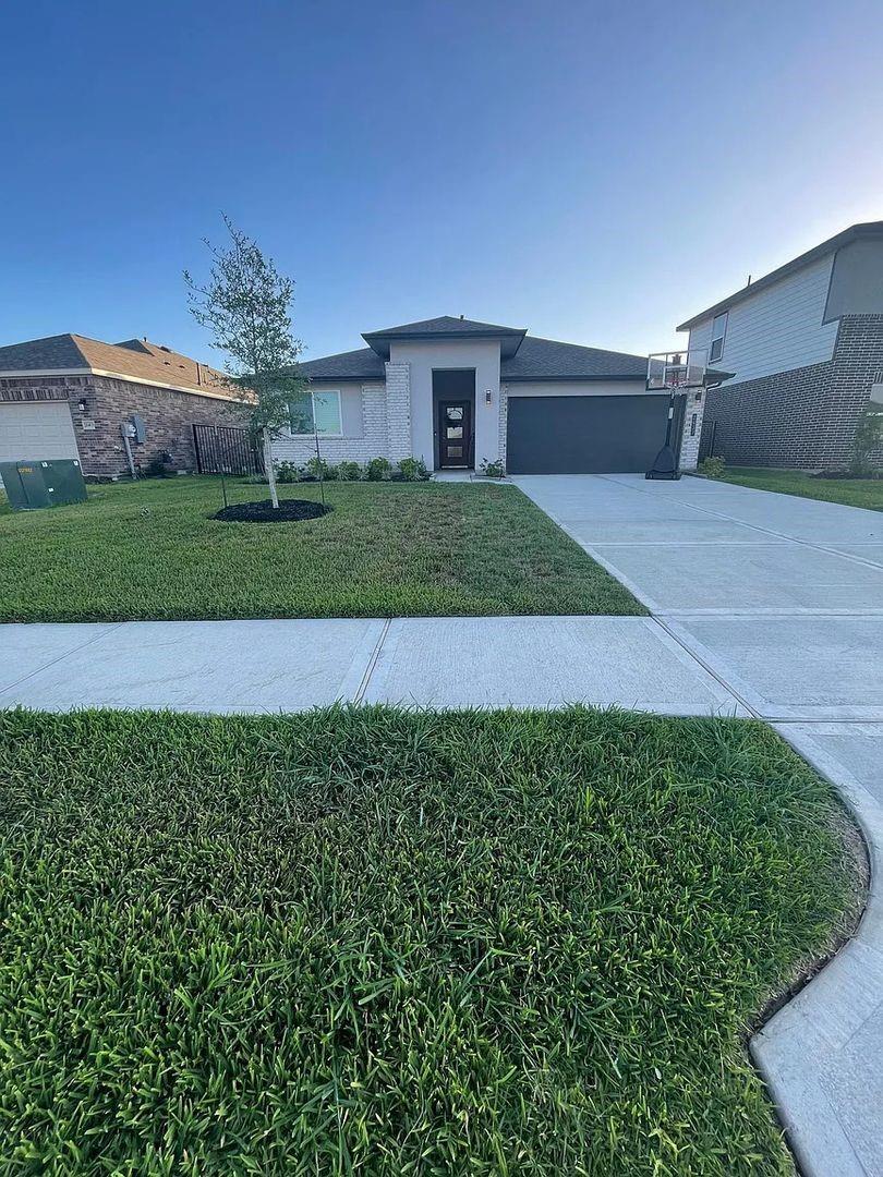 2417 Mar Vista Lane — photo