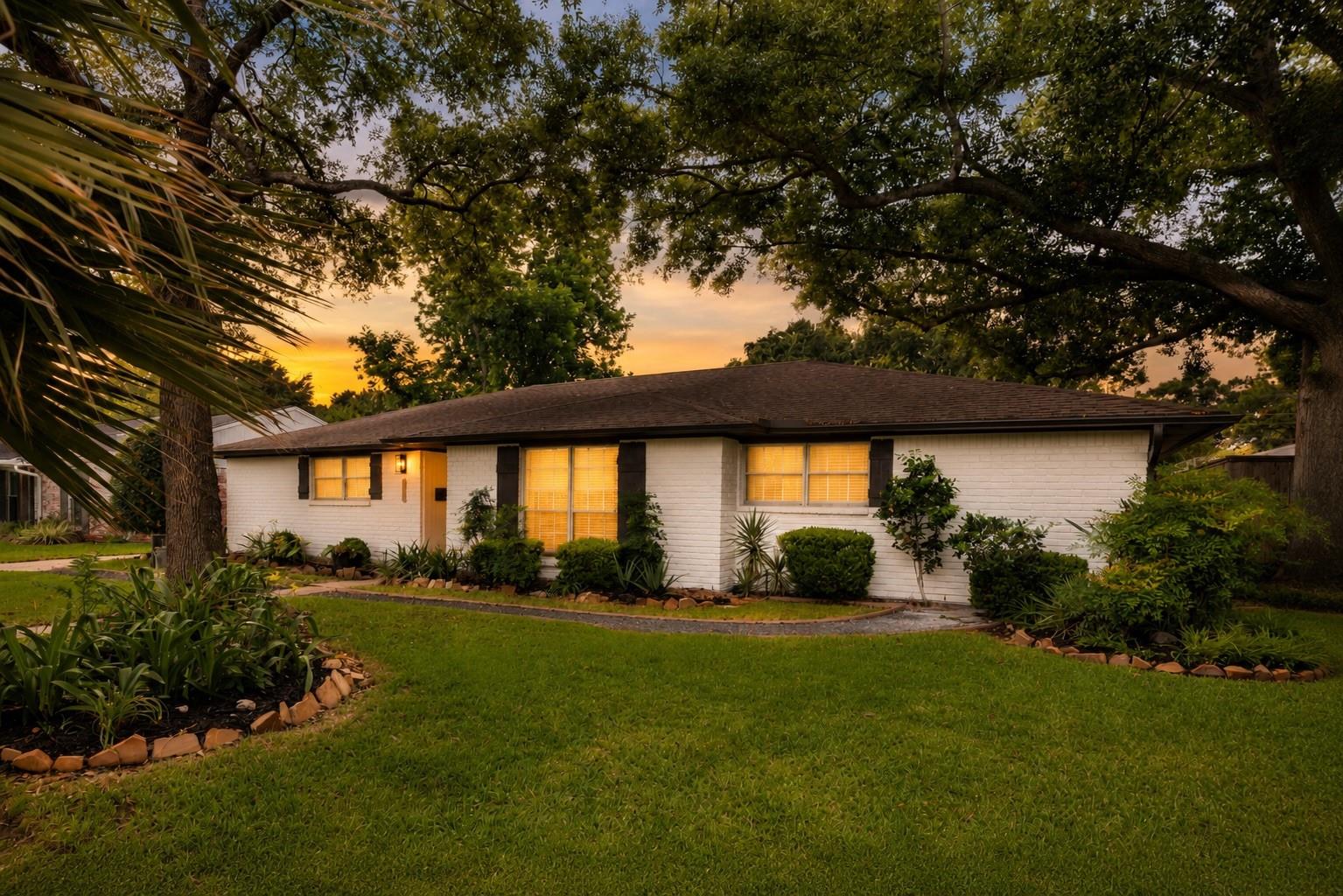 10618 Wickersham Lane — photo