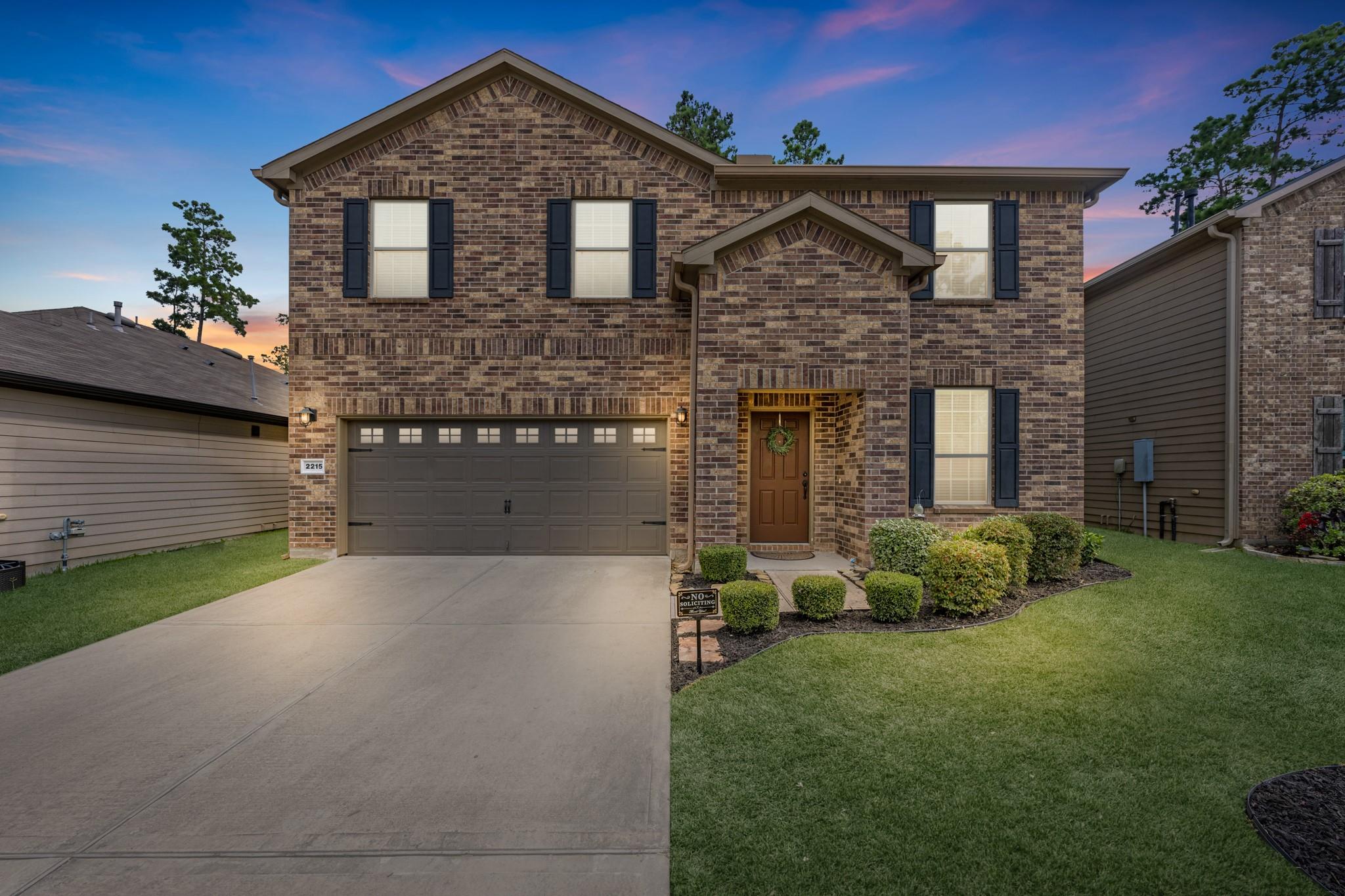 2215 Timberland Country Court — photo