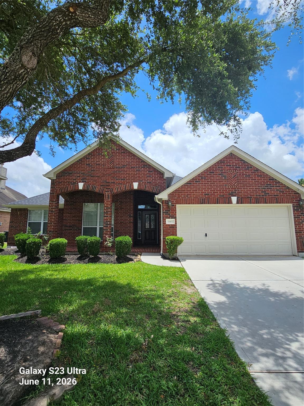 11402 Softbreeze Court — photo