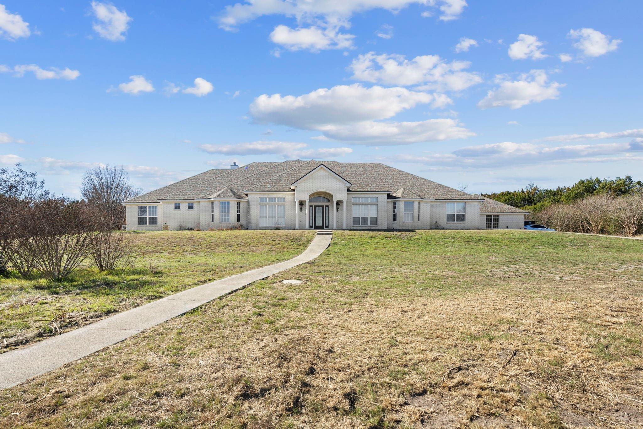 2383 Pecan Creek Road — photo