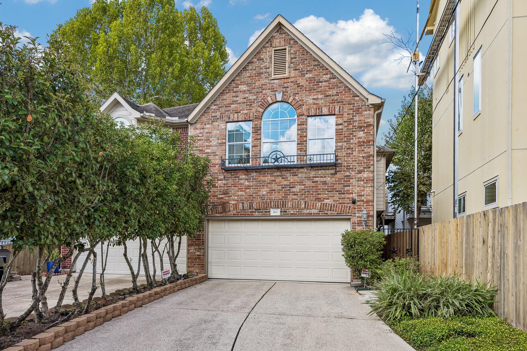 813 Olive Street — photo