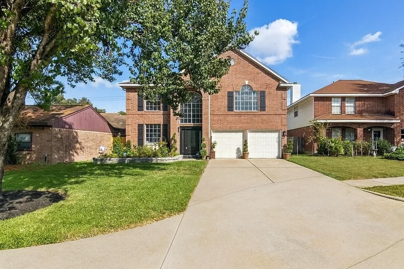 13123 Labelle Lane — photo
