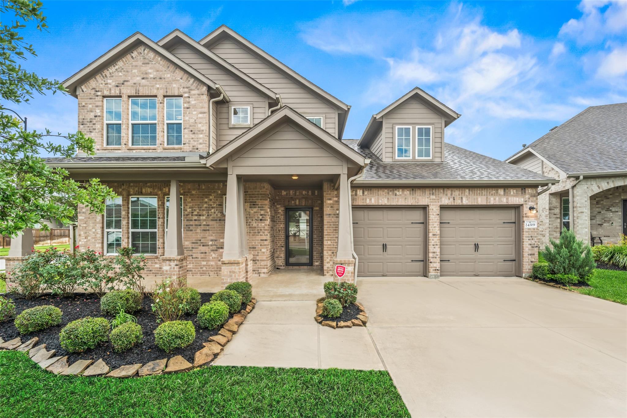 24319 Twin Cove Court — photo