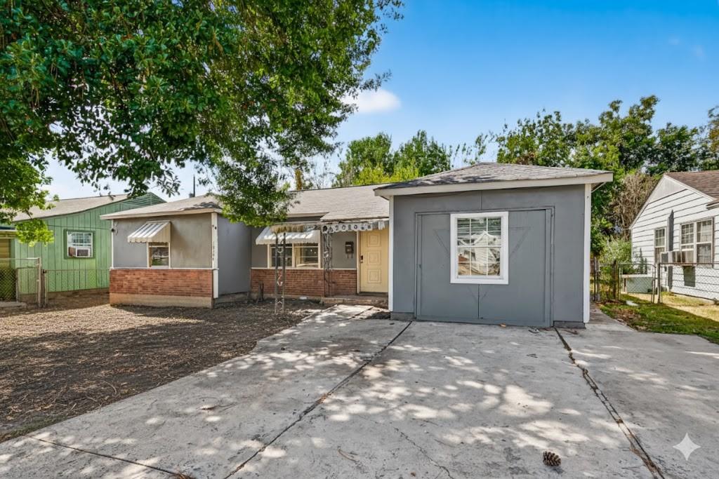 10106 Sierra Drive — photo