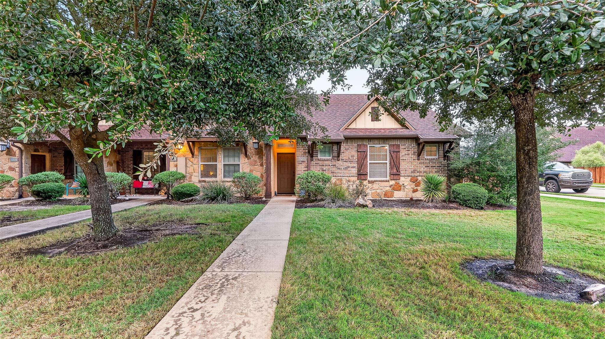 3209 Cullen Trail — photo