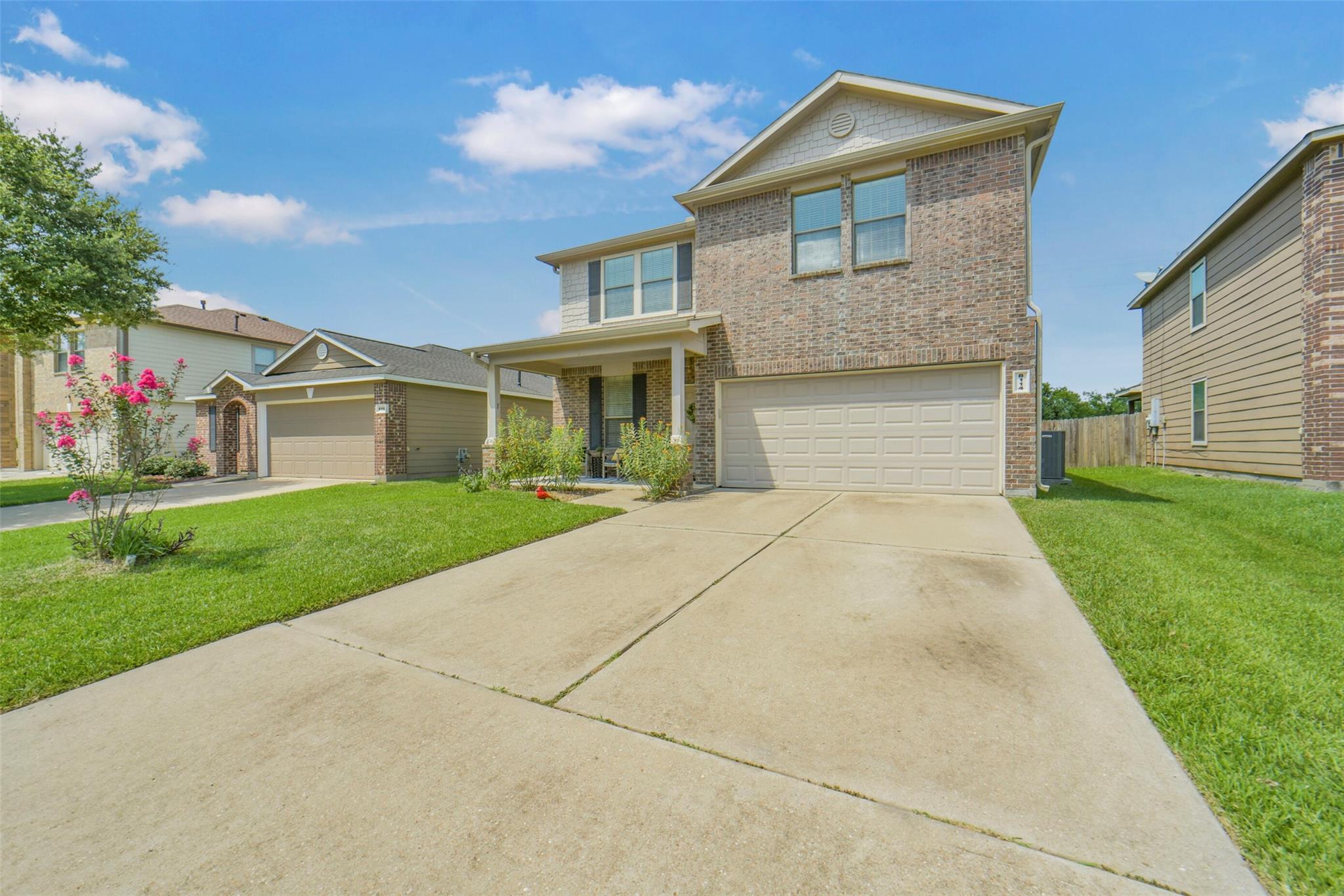 8114 Yaupon View Drive — photo