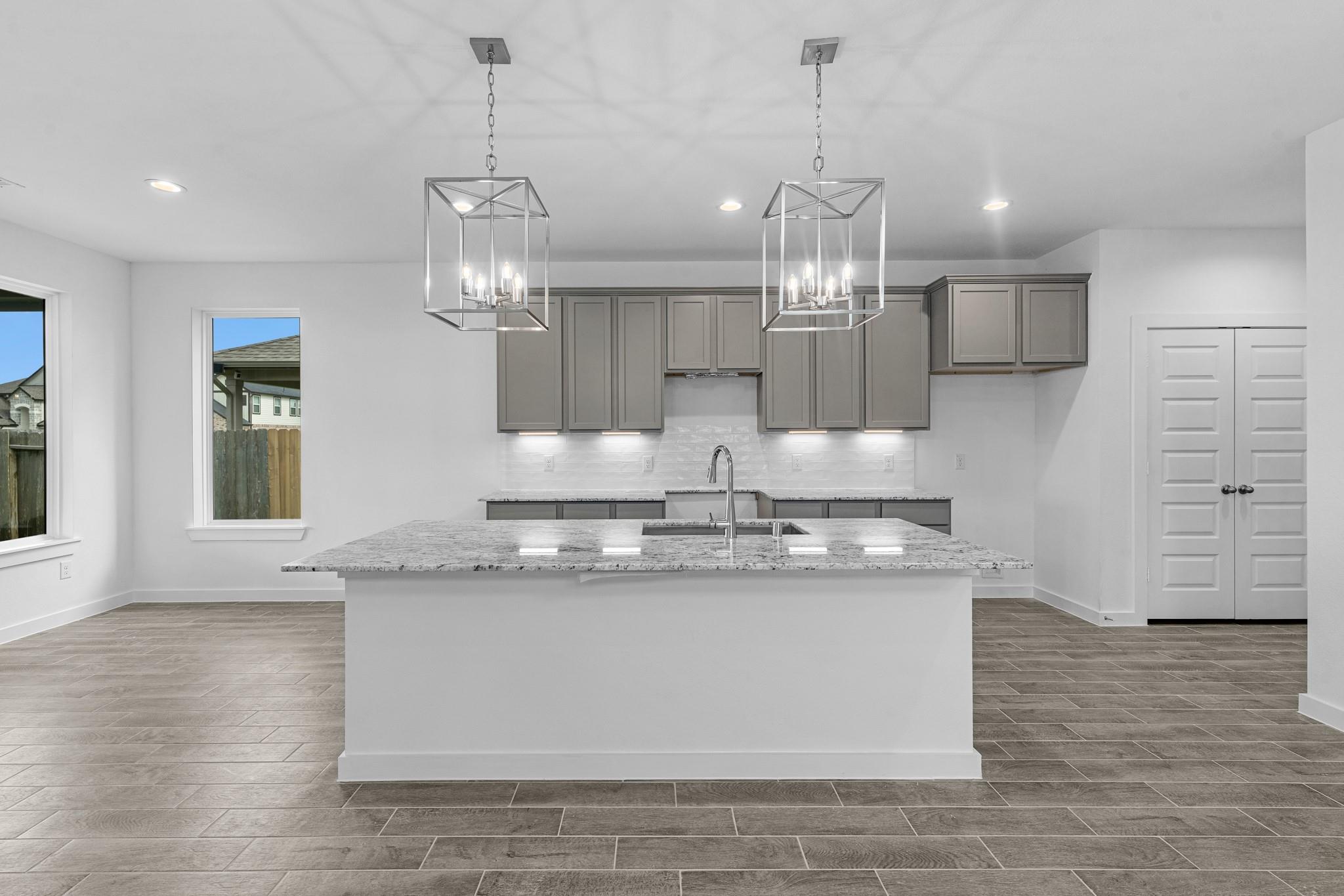 8747 Mallow Rose Way, Rosharon, TX 77583 — photo 2