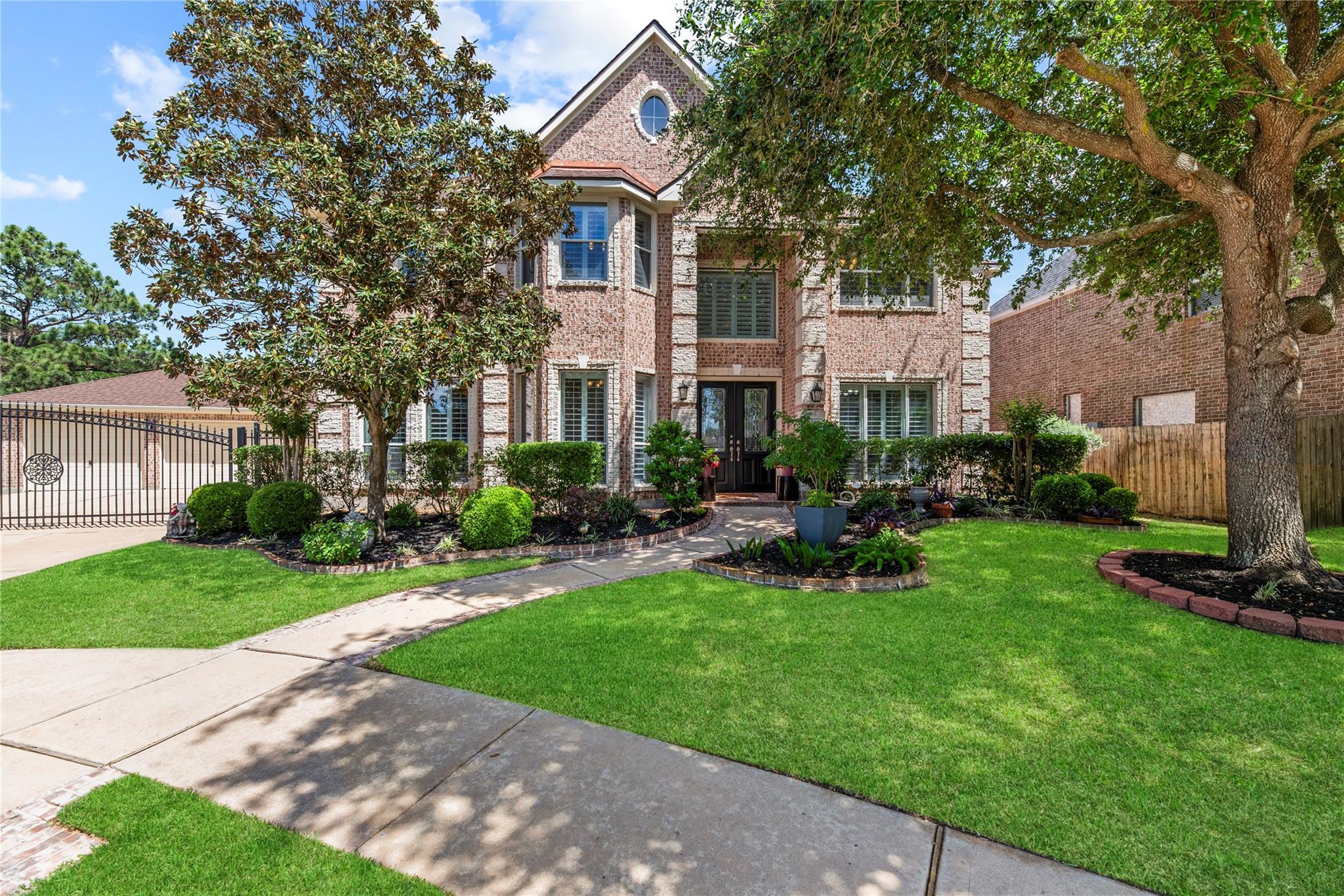 8106 Hollowhaven Court — photo