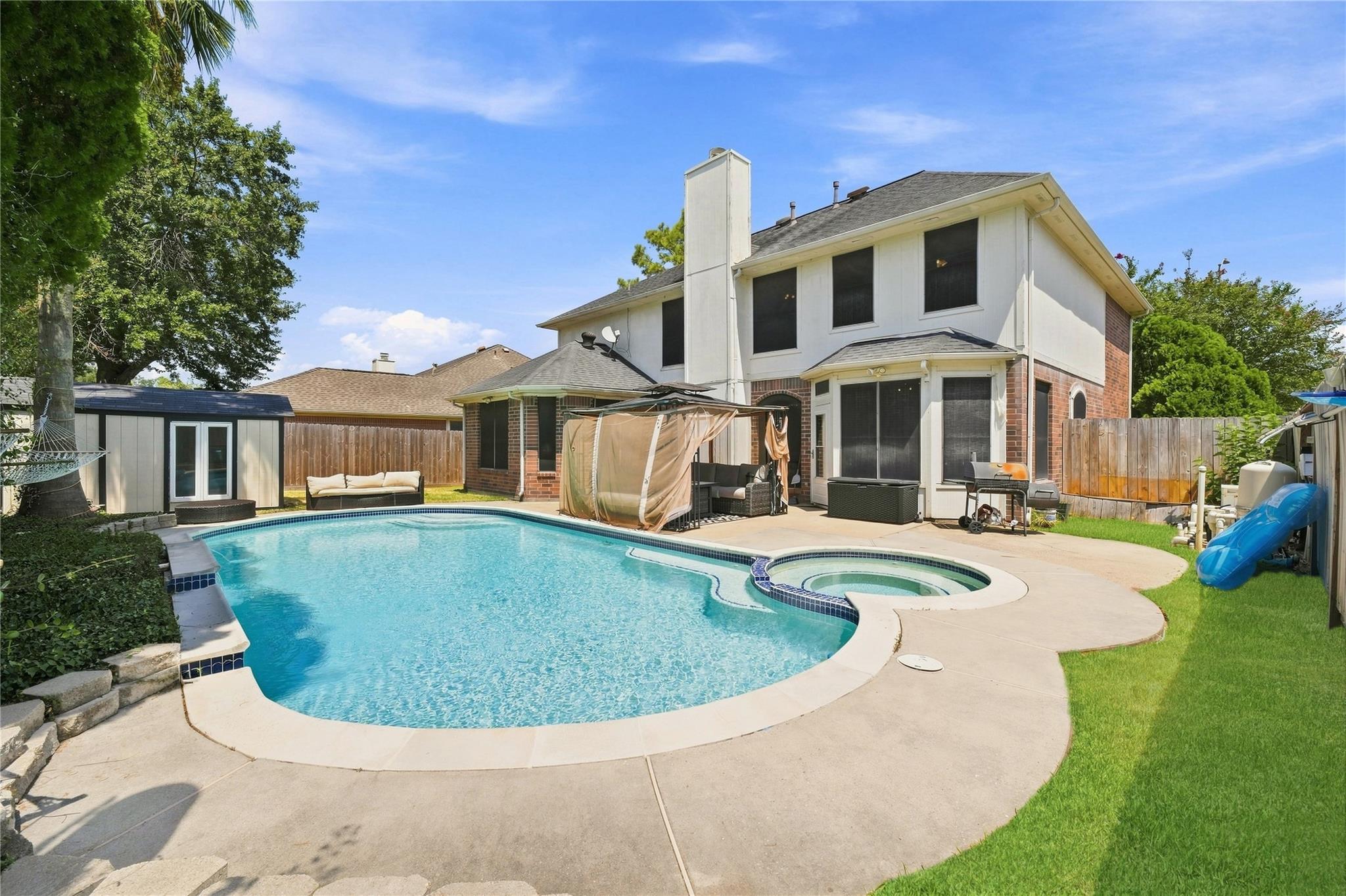 10827 Oak Acres Drive — photo