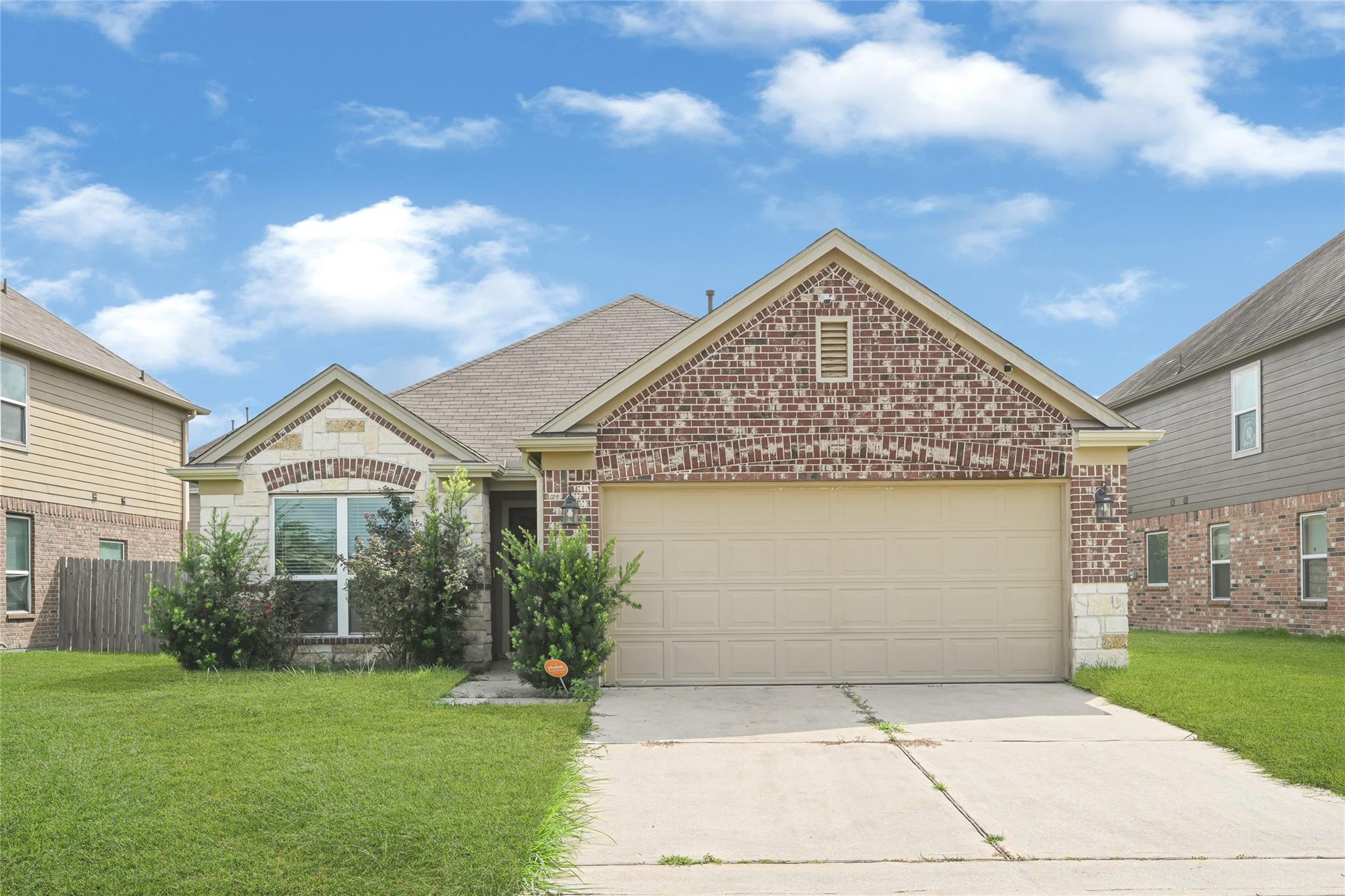 14418 Darrah Drive — photo