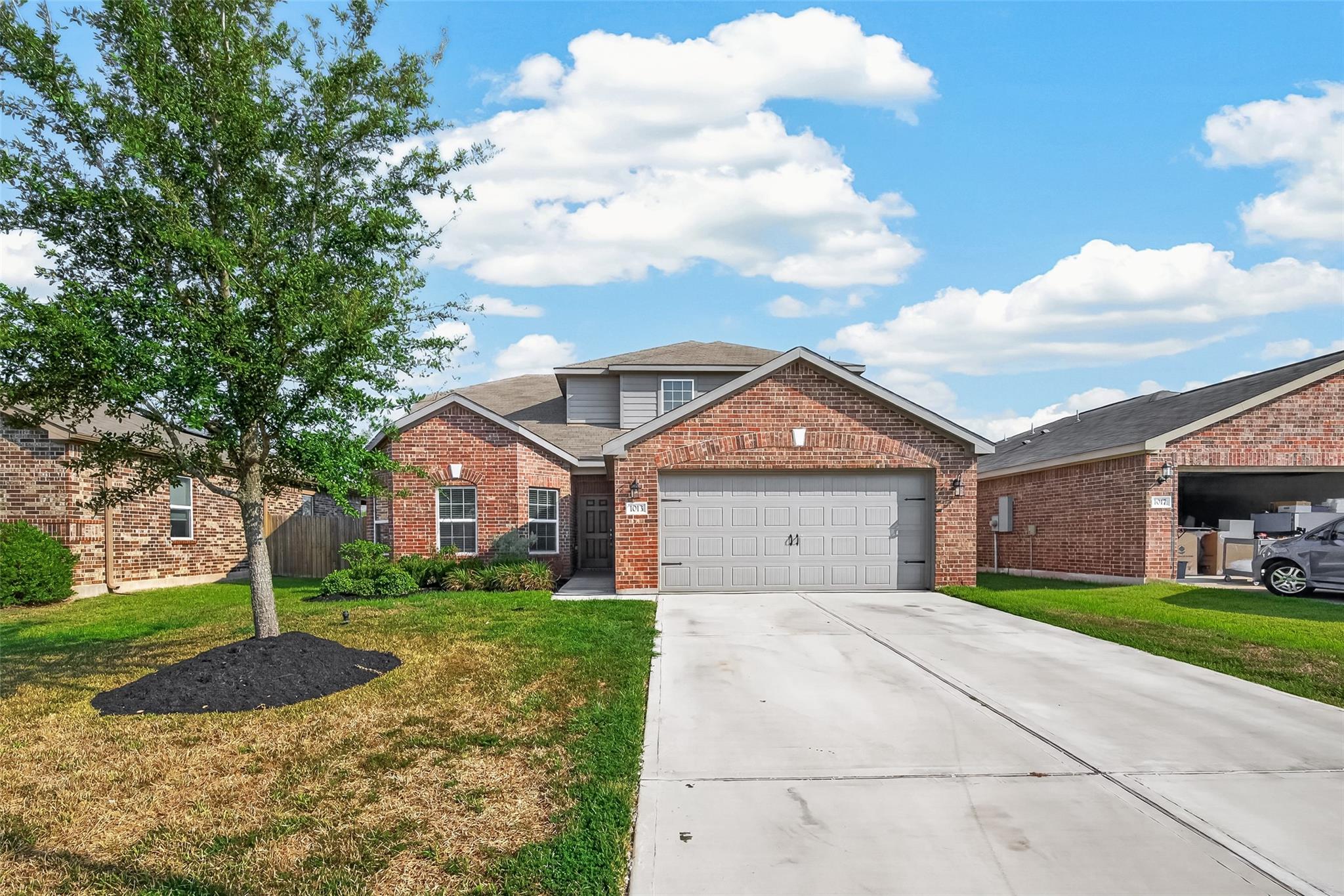1013 Western Rose Drive — photo