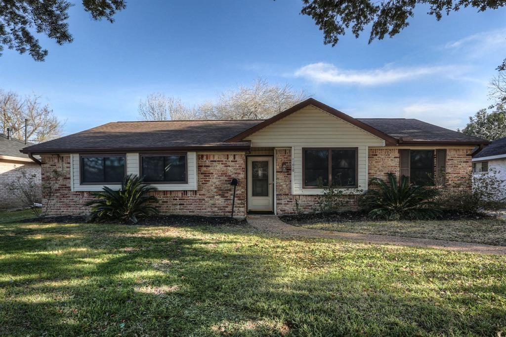 11010 Sagecrest Lane — photo
