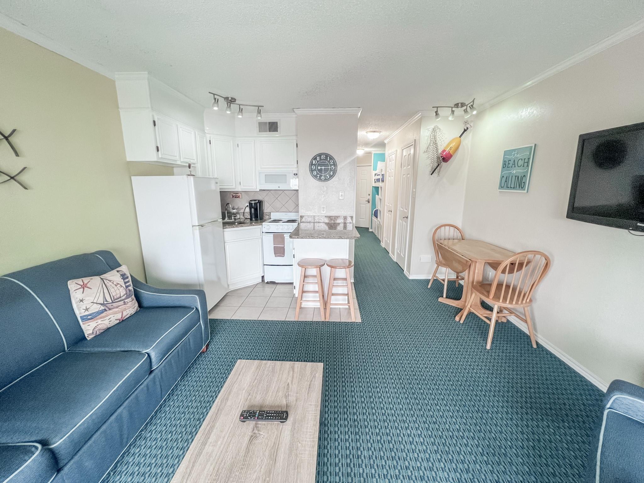 6102 Seawall Boulevard #370 — photo