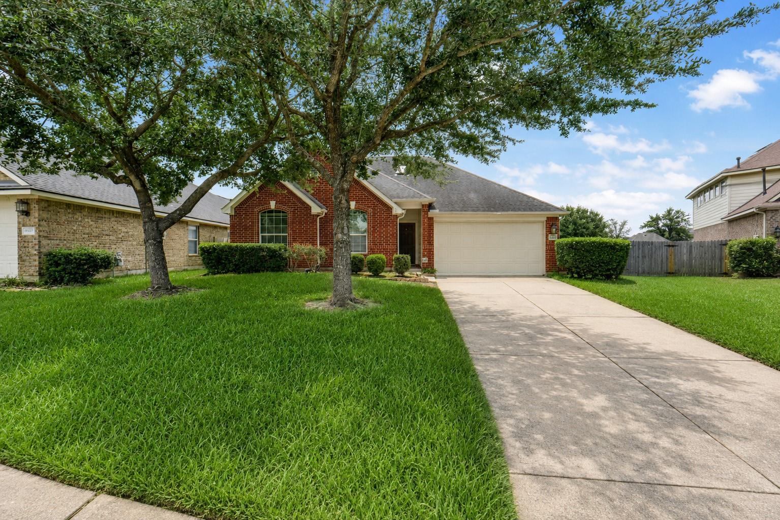 19307 Casey Creek Court — photo