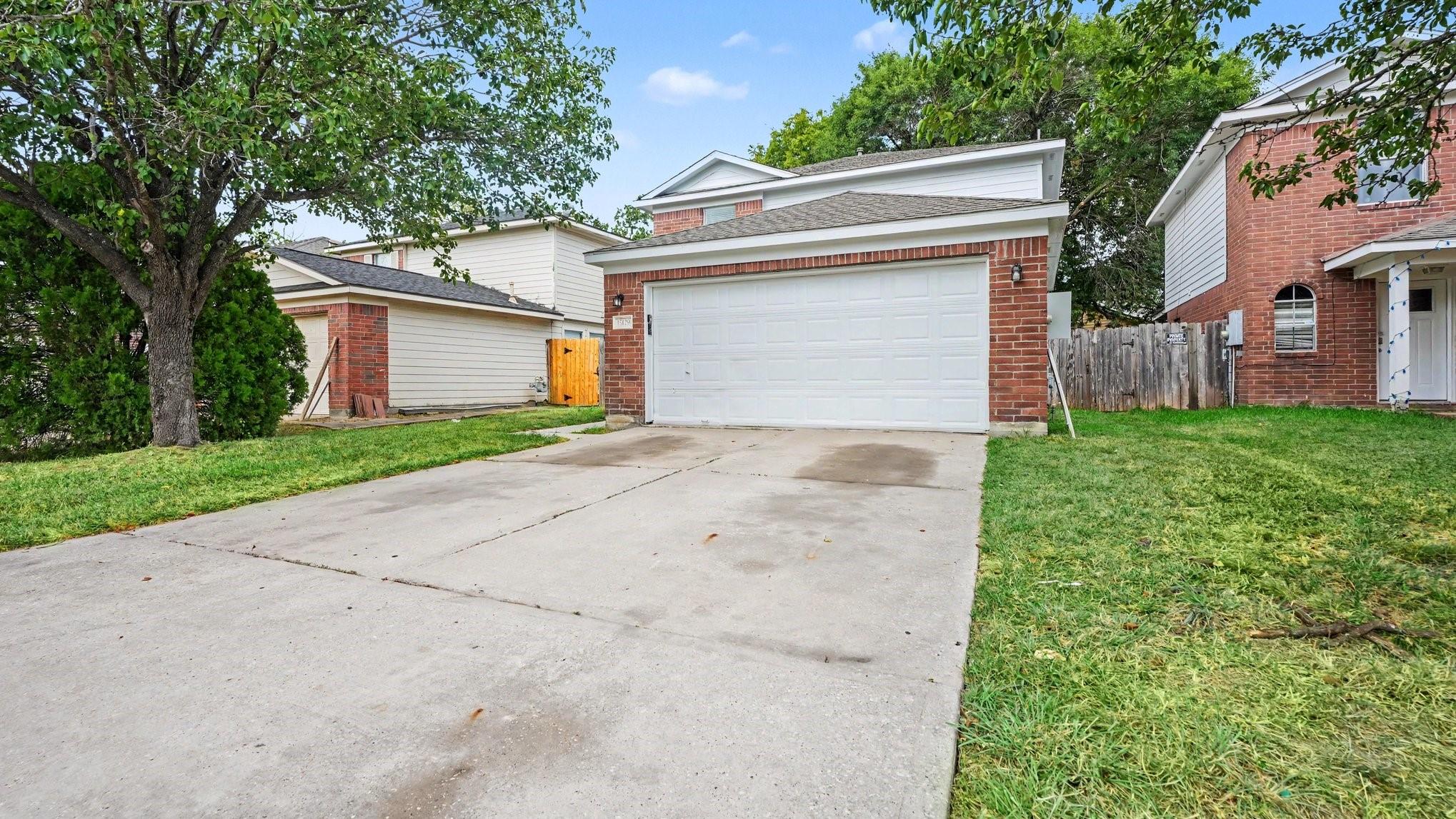 15129 Grassington Drive — photo