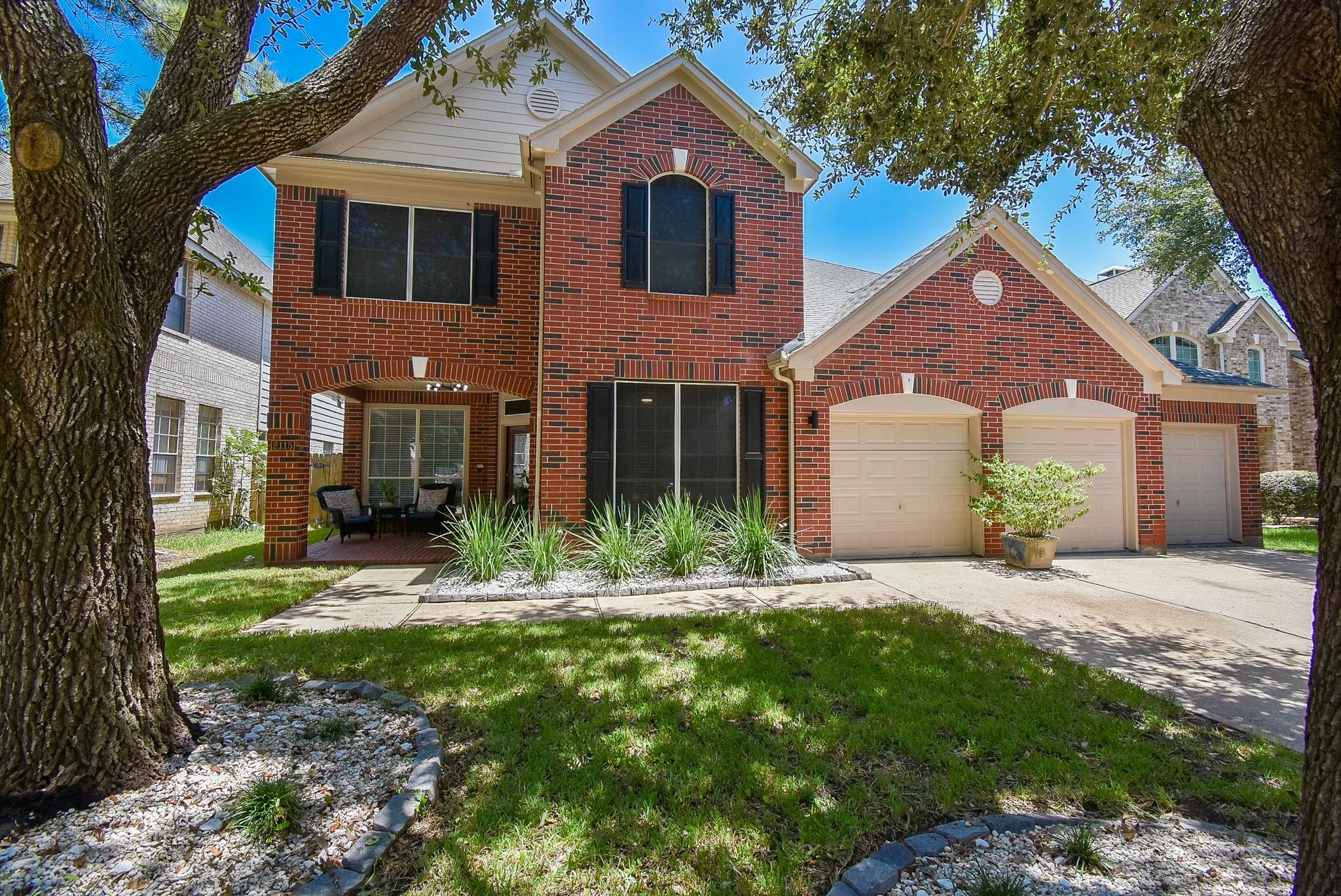 2115 Thistlerock Lane — photo