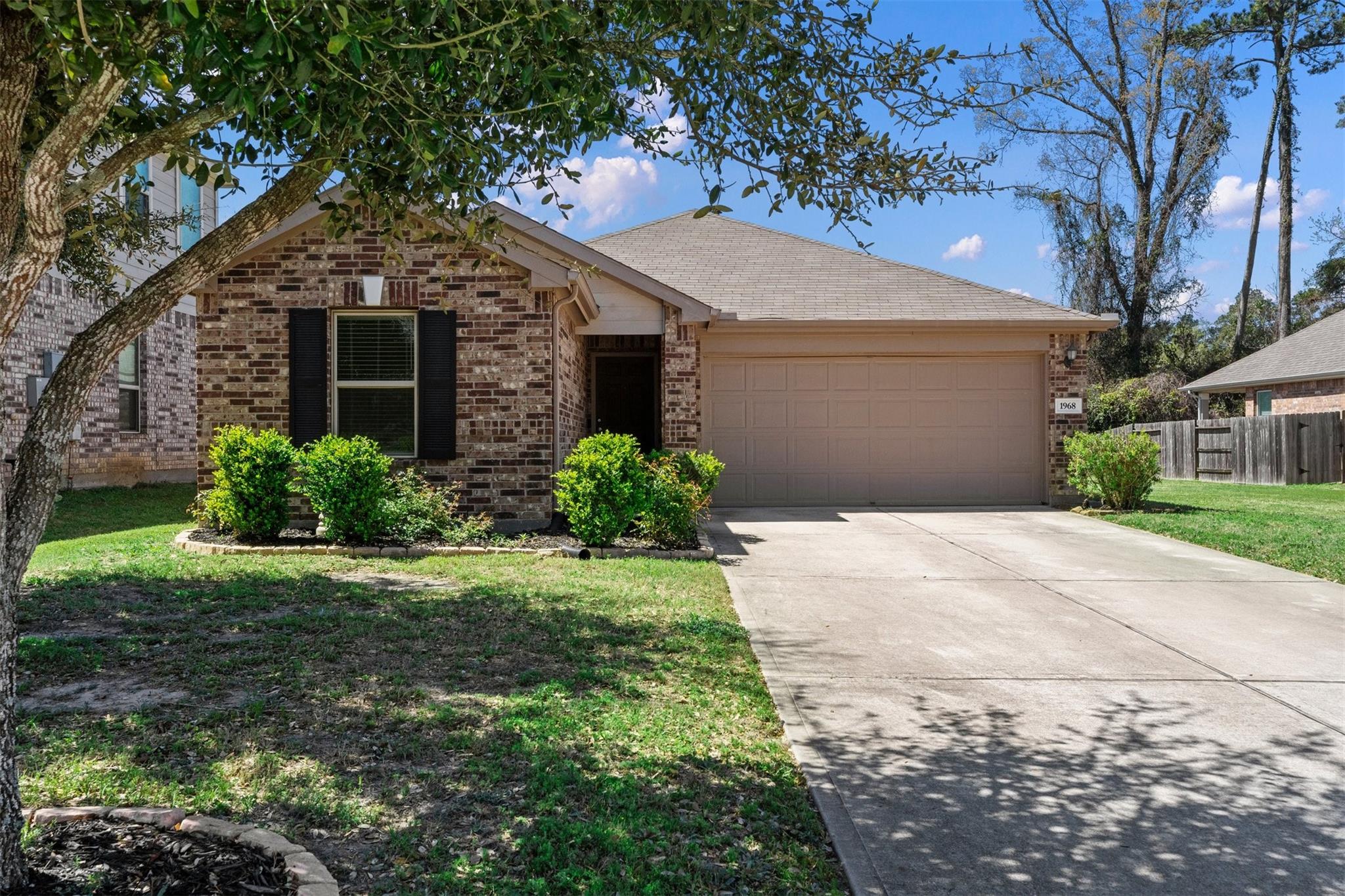 1968 Harmon Drive, Conroe, TX 77304 — photo 2