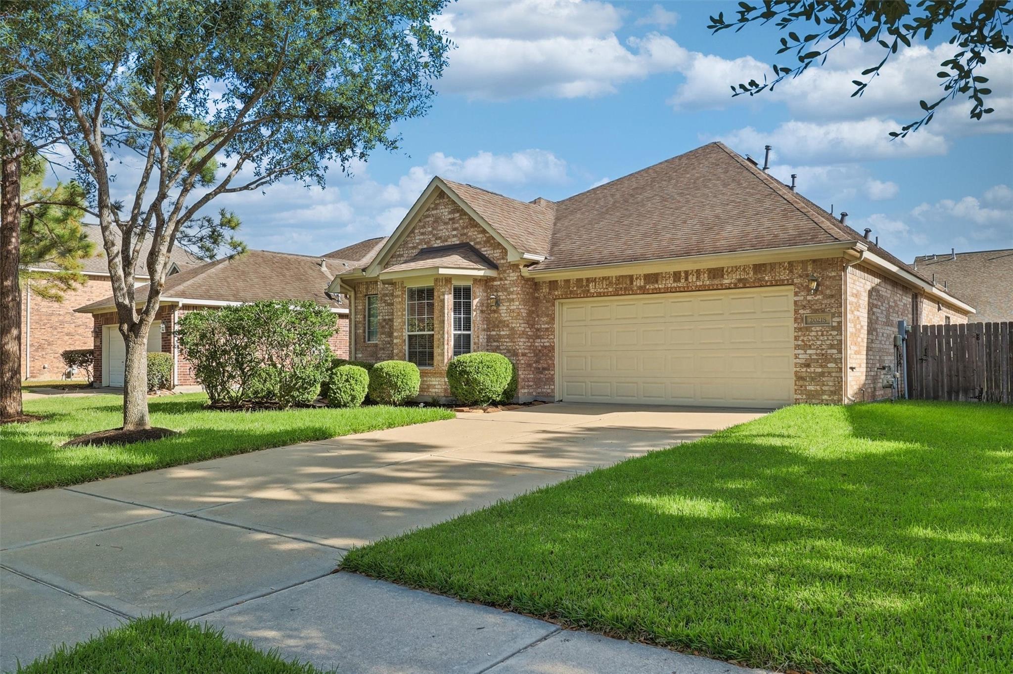 20218 Windsor Trace Lane — photo