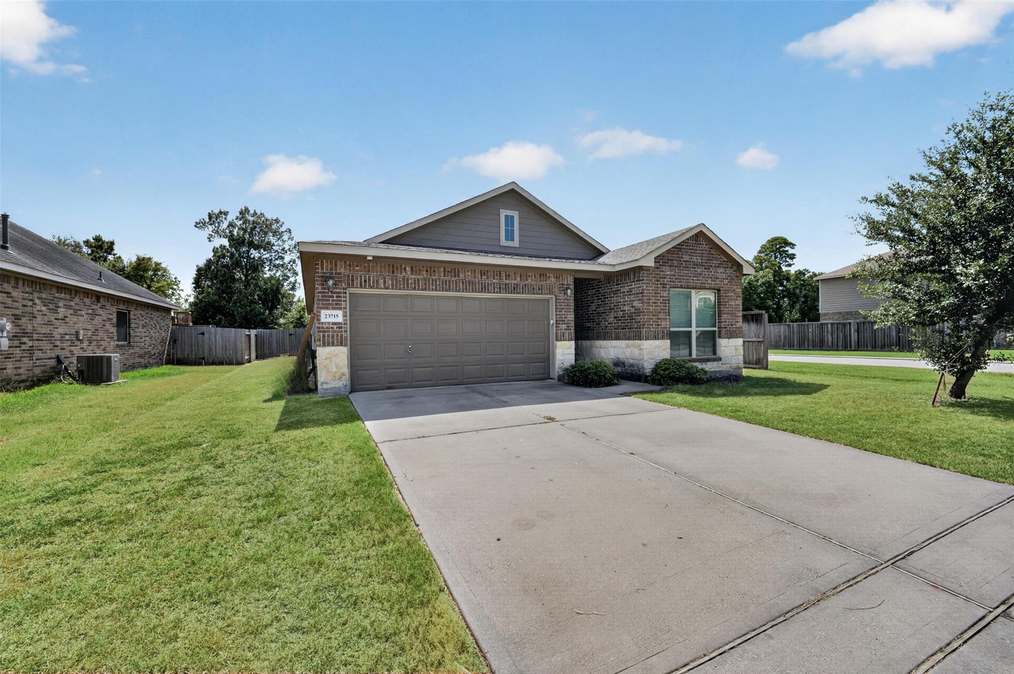 23715 Springwolf Drive, Spring, TX 77373 — photo 2