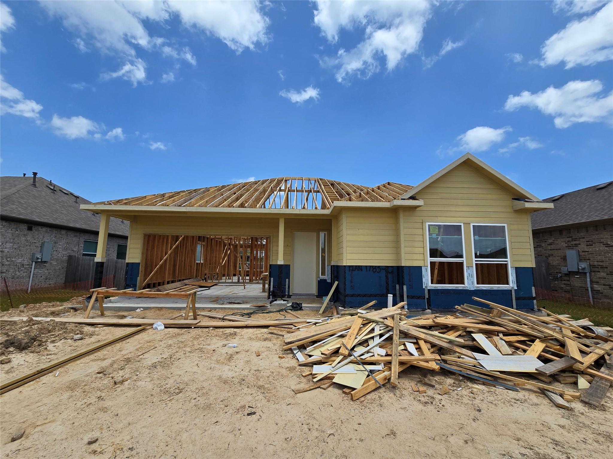 1605 Carefree Circle — photo