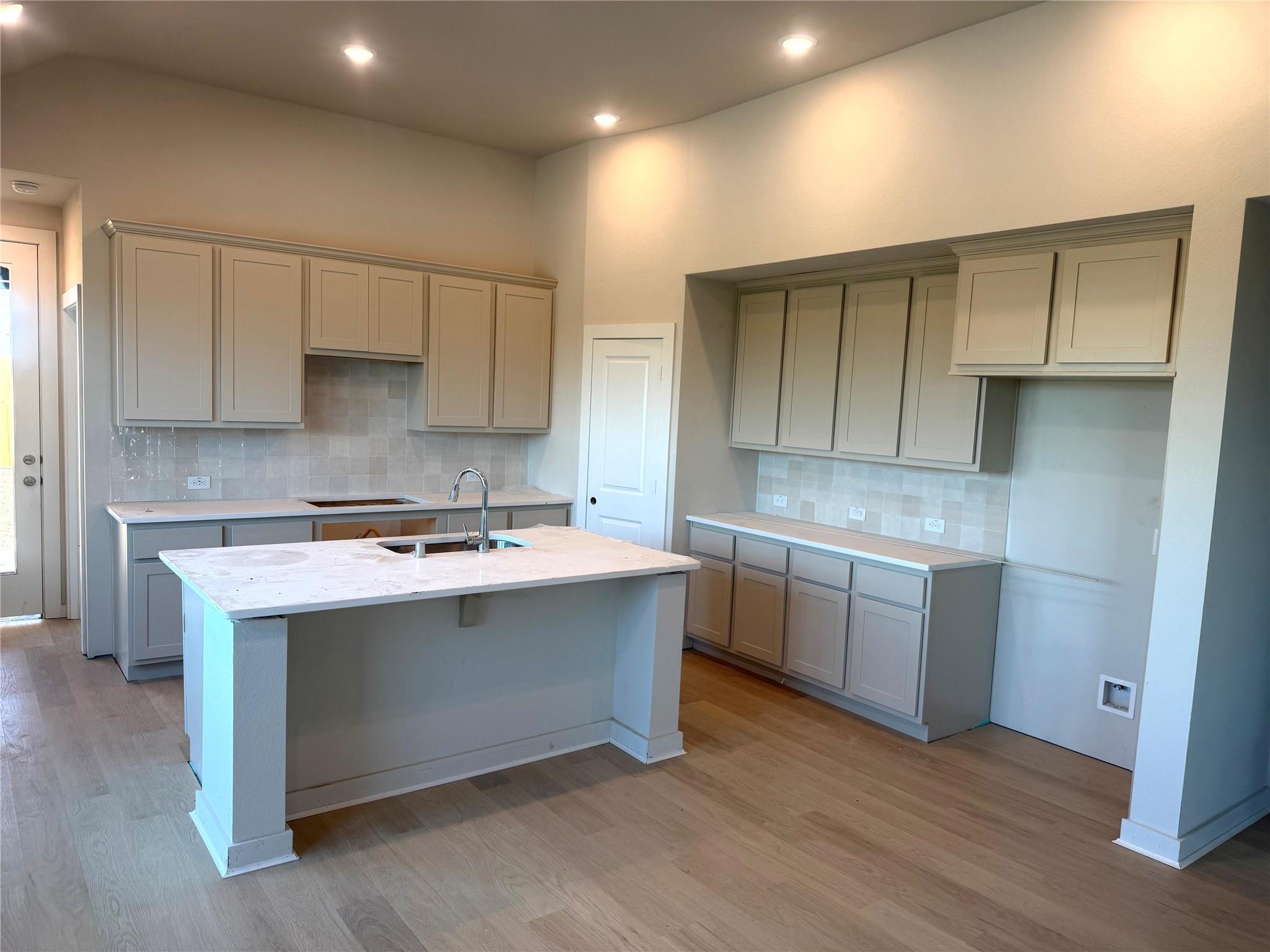 5538 Hibiscus Cove Lane — photo