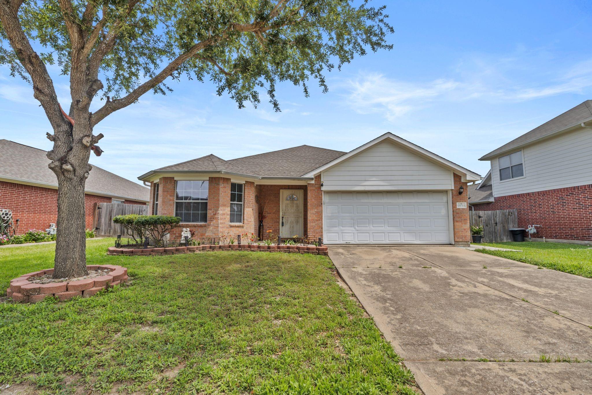 13722 Branford Greens Drive — photo