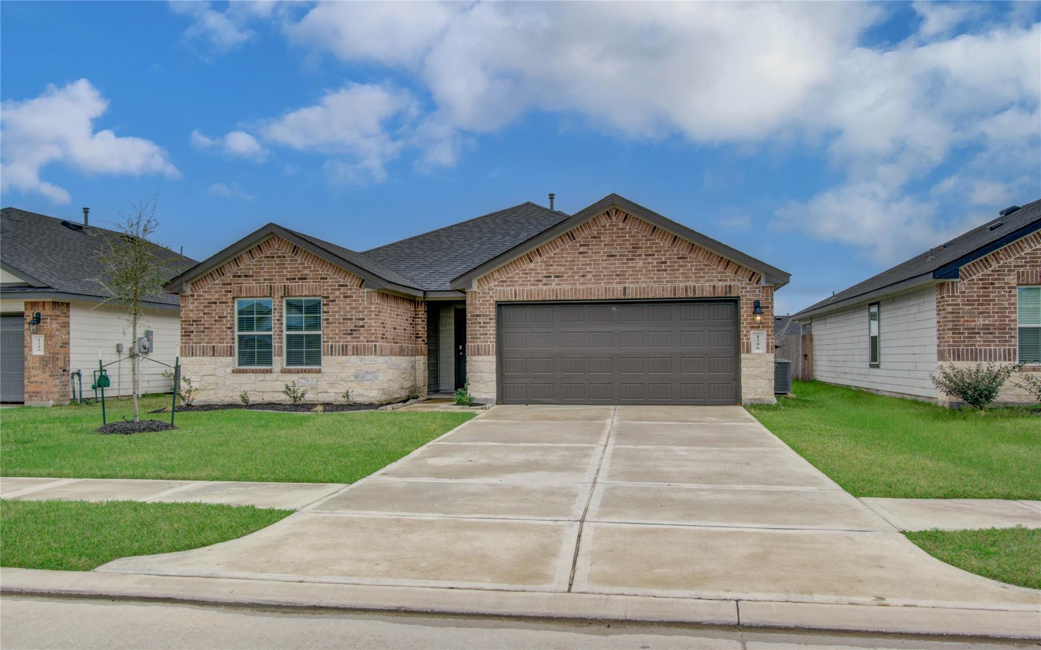 1206 Cattle Chute Court — photo
