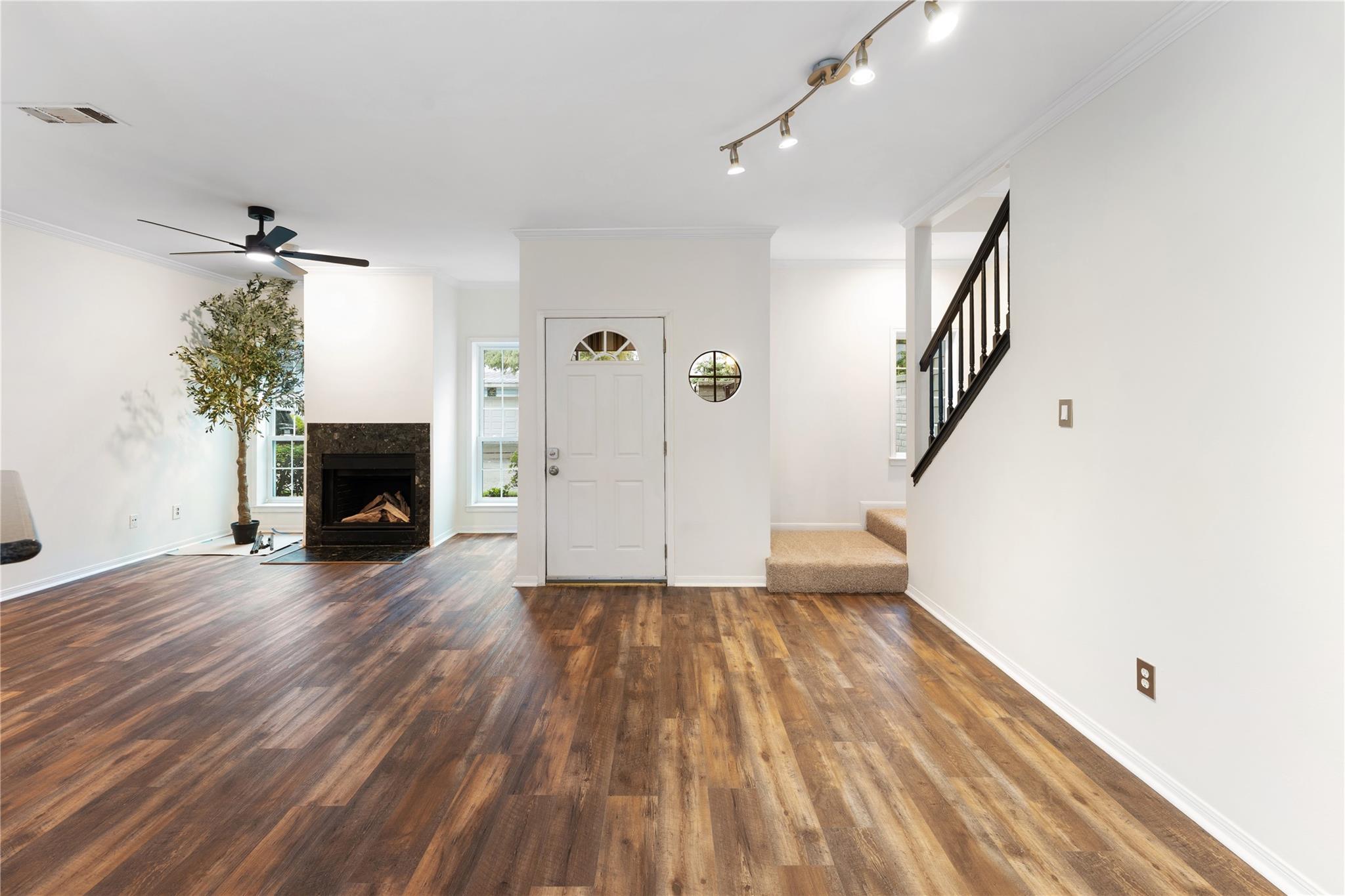2218 Hopkins Street #2218 — photo