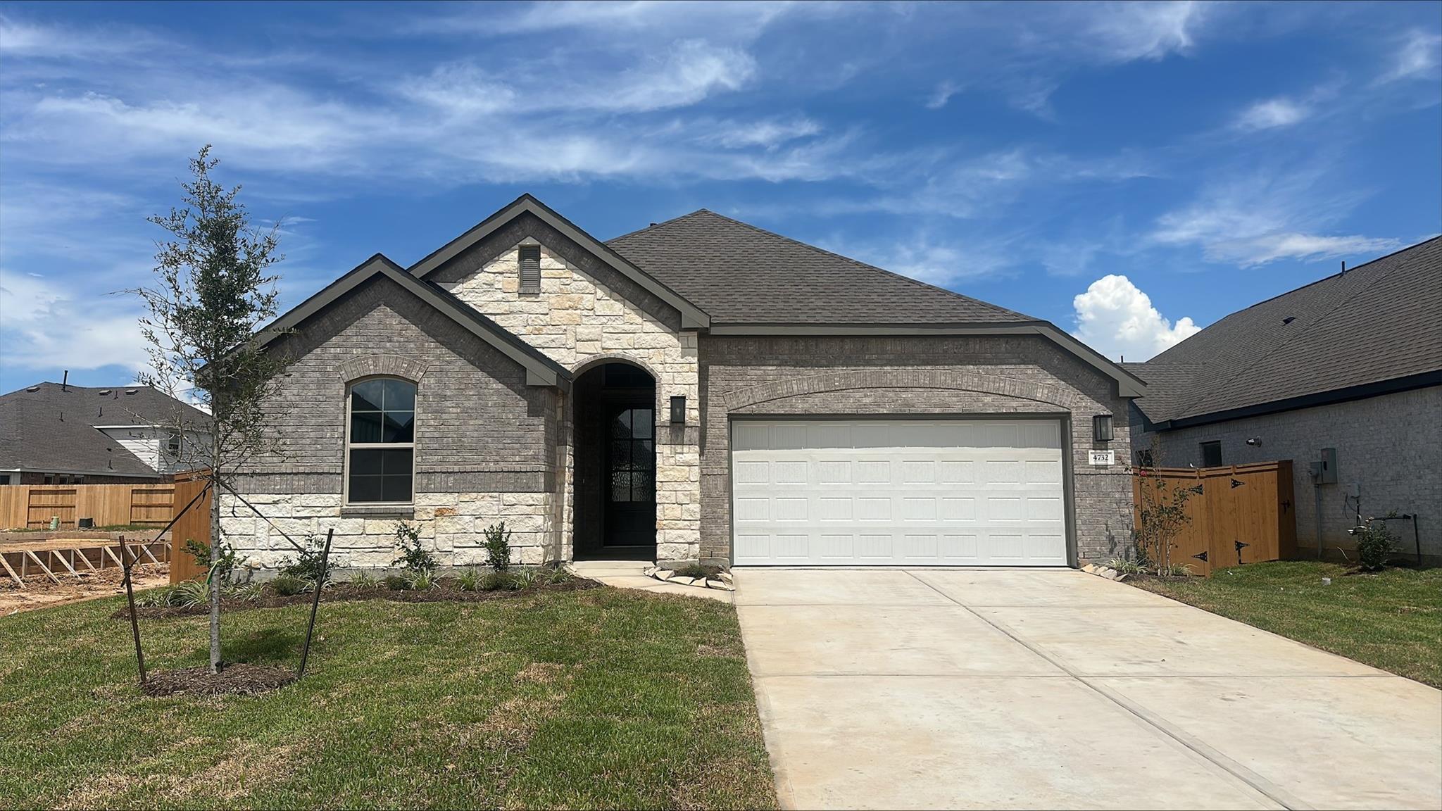 4732 Bakers Landing Drive — photo