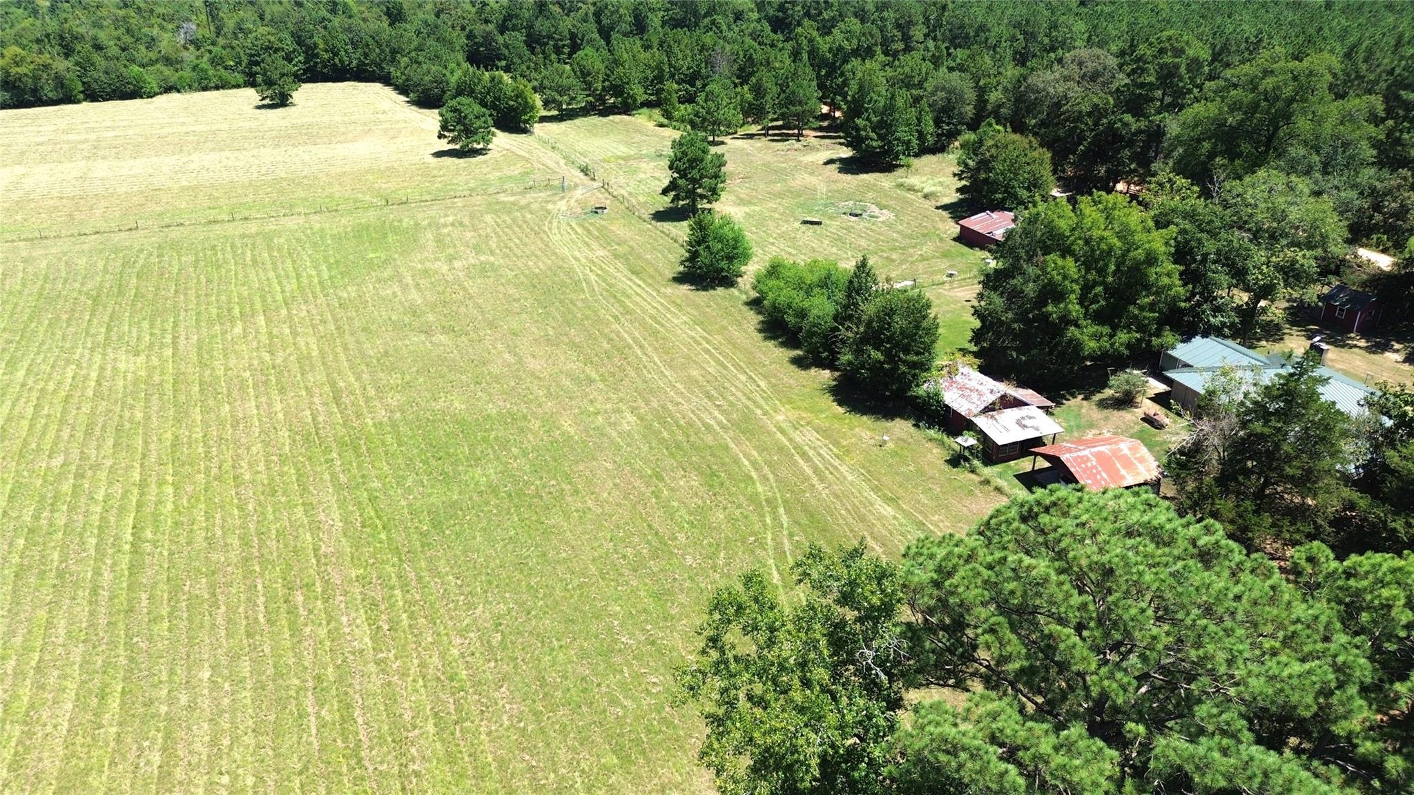 1684 County Road 1050 — photo