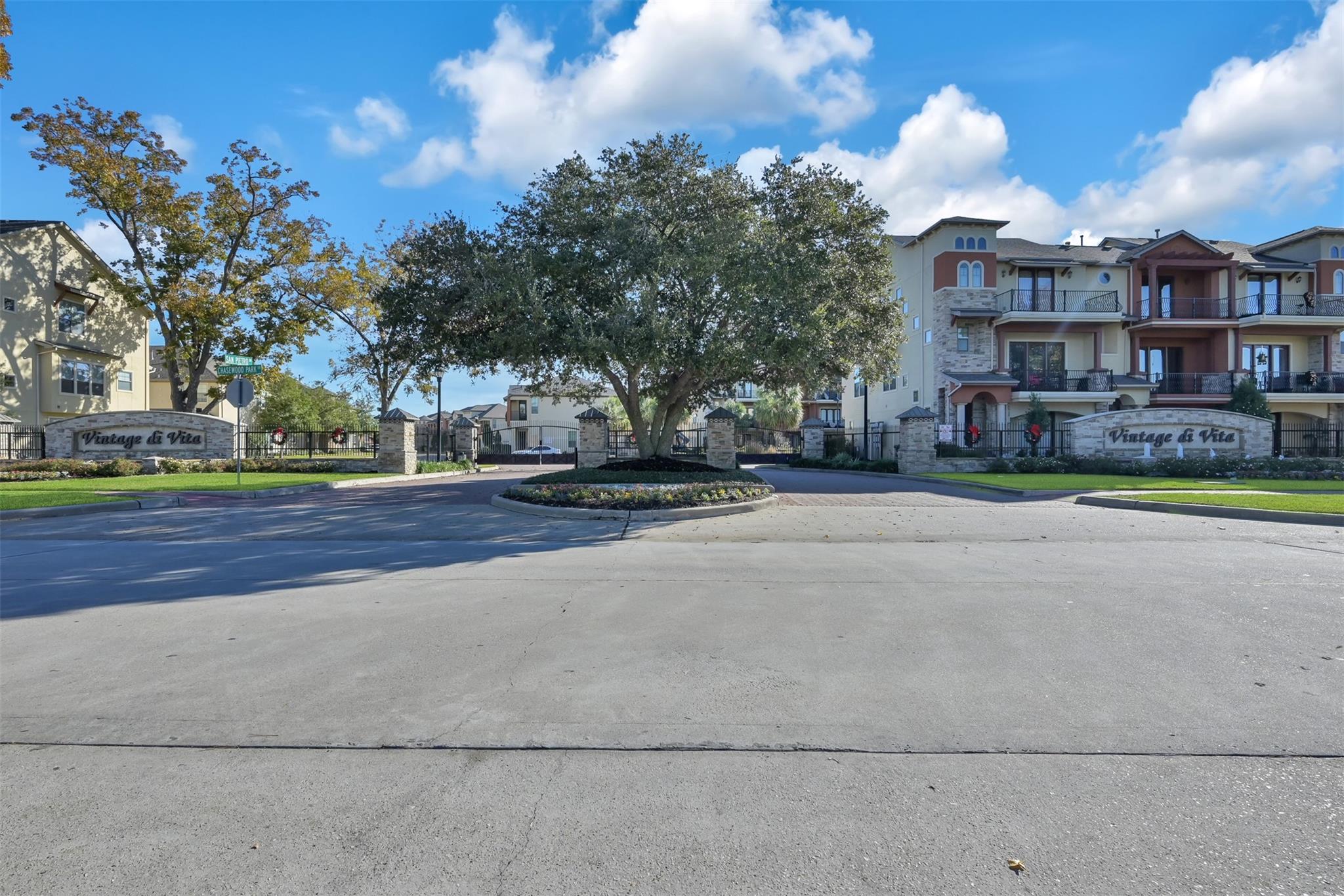 14527 San Pietro Drive — photo