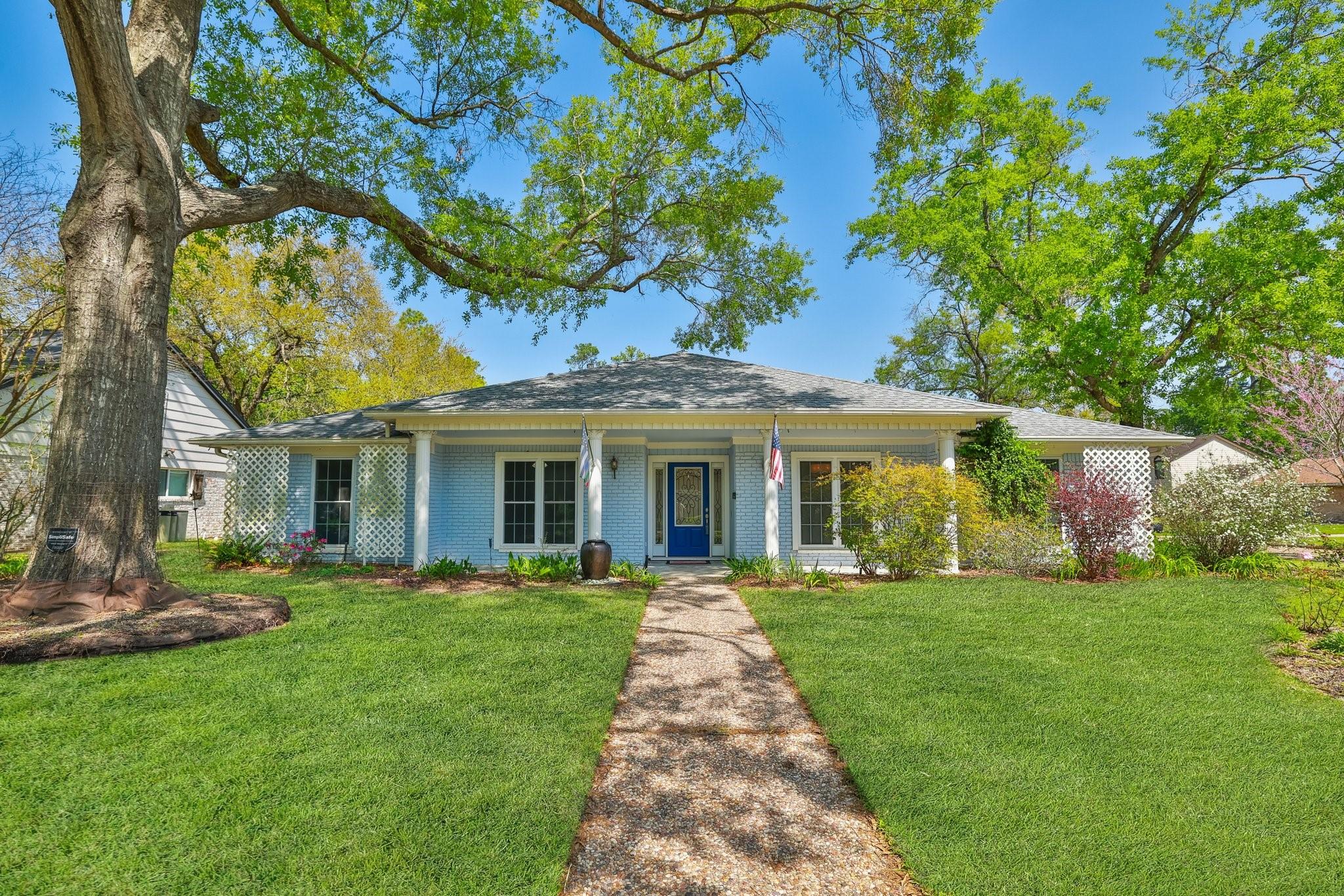 18002 Bambridge Drive NW — photo
