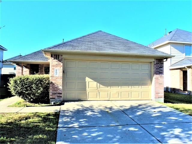 21623 Nella Circle — photo