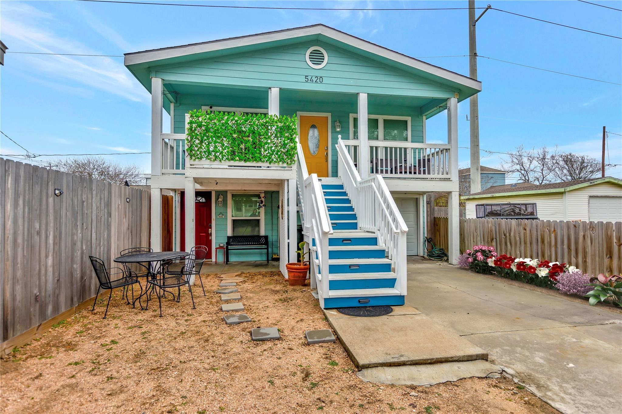 5420 Avenue Q #a — photo