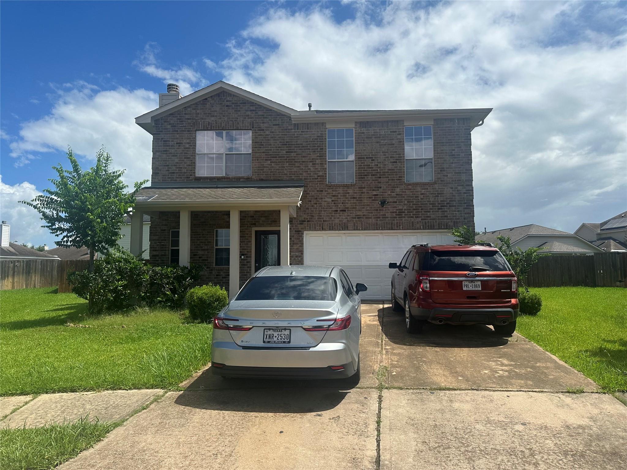 10015 Lynette Falls Drive — photo