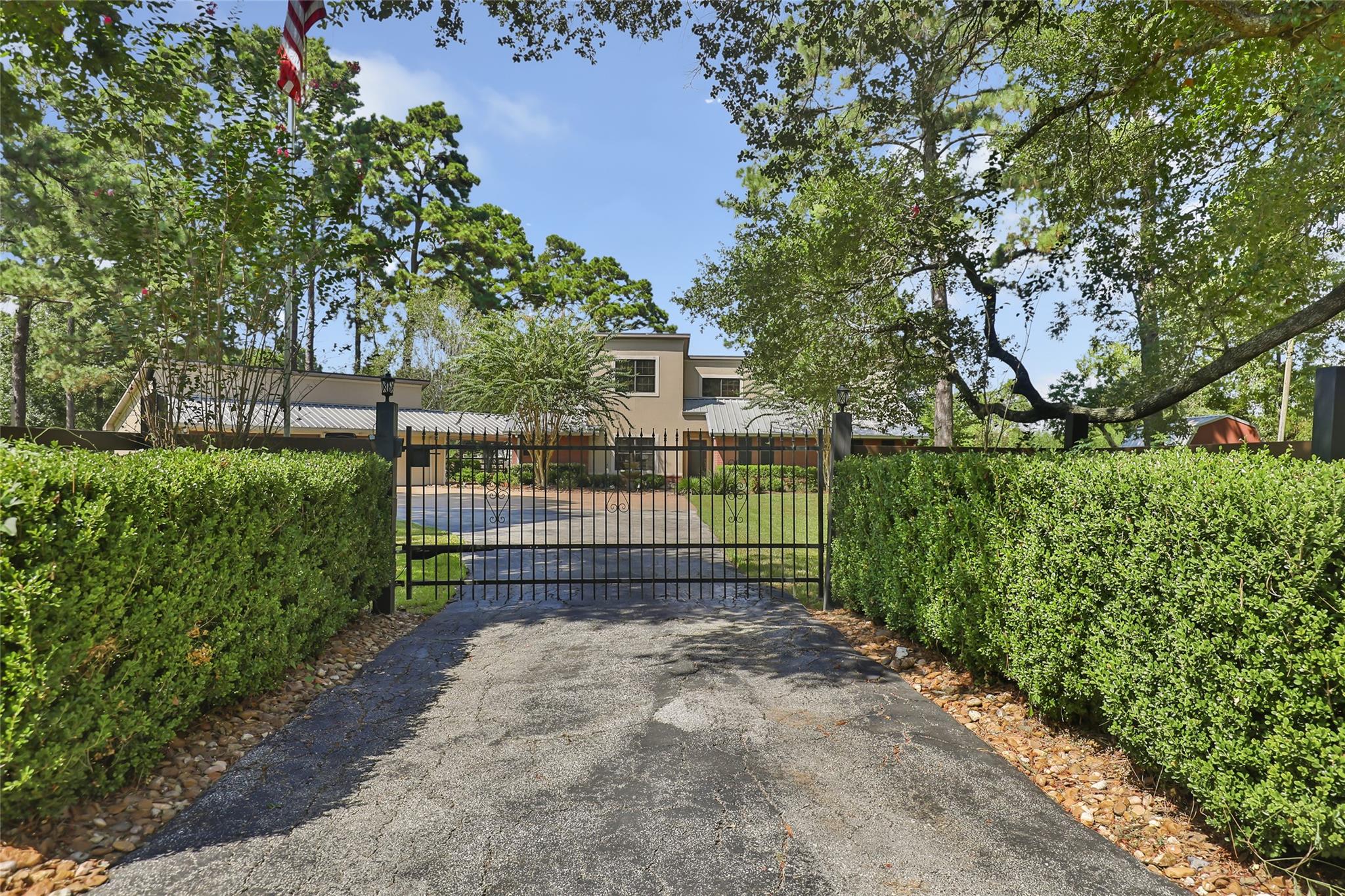 1300 Smith Road, Huffman, TX 77336 — photo 2