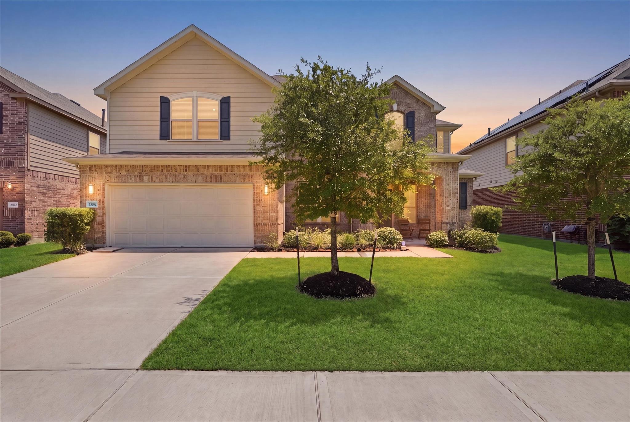 13202 Twilight Cove Court — photo