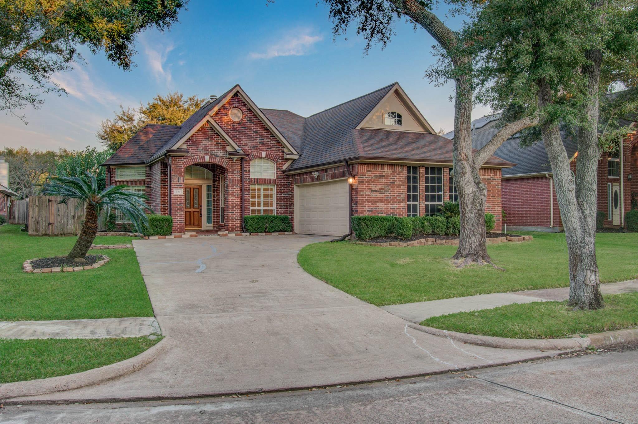411 Crestridge Drive — photo
