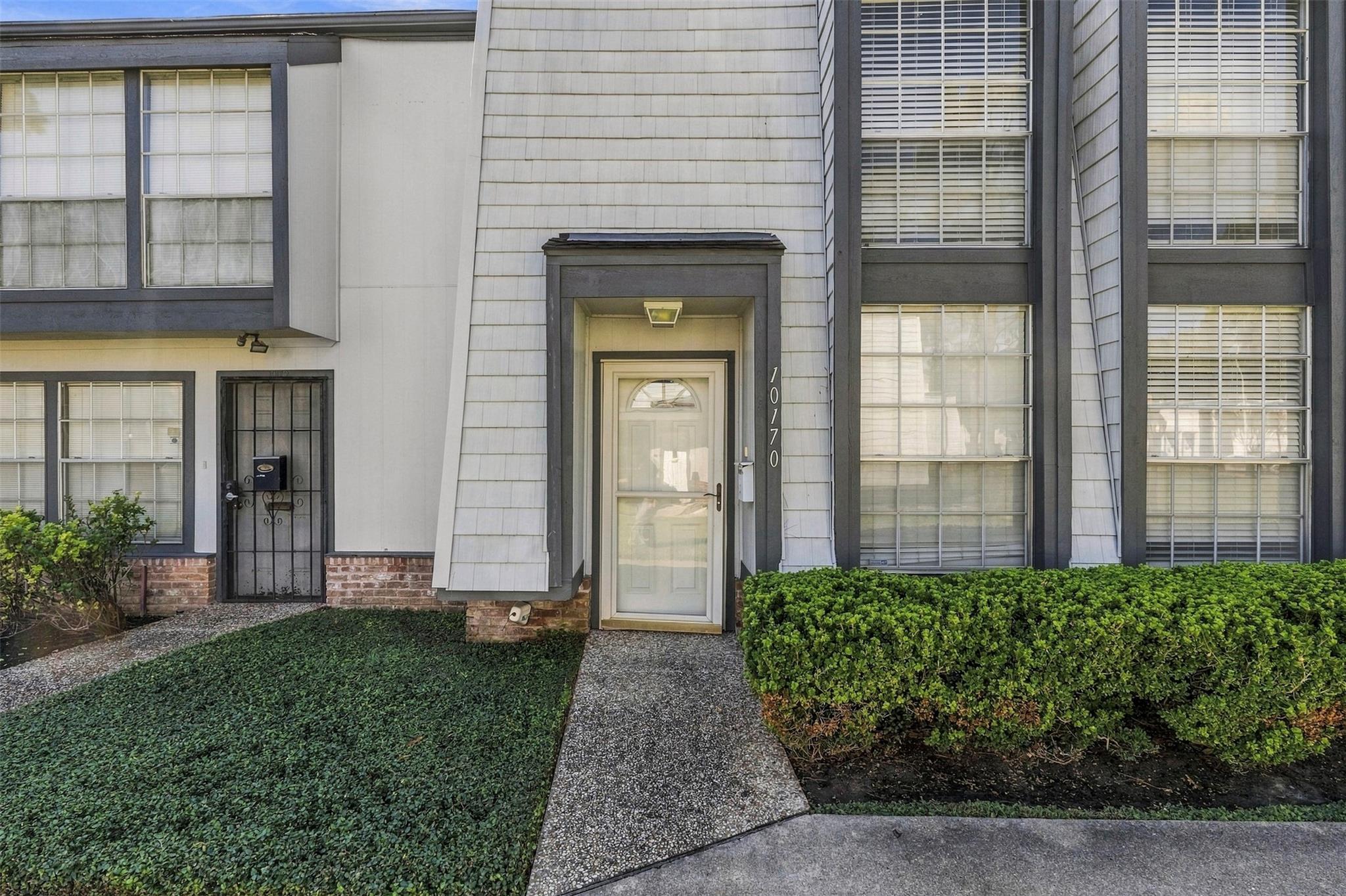 10170 Beekman Place Drive — photo