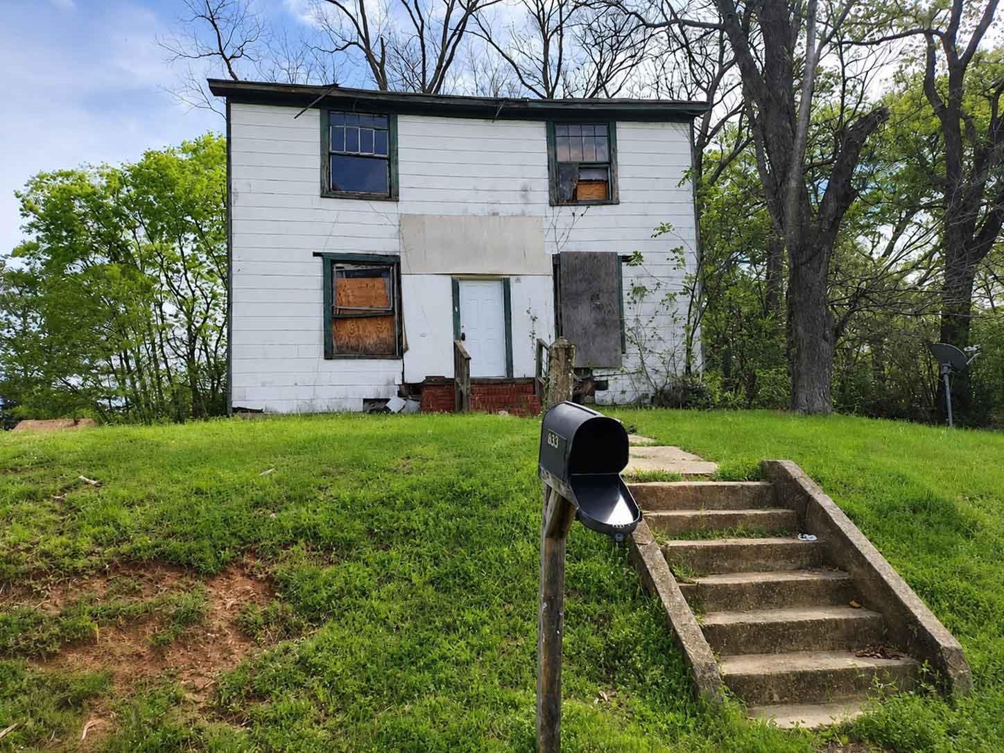 110 Acorn Drive — photo