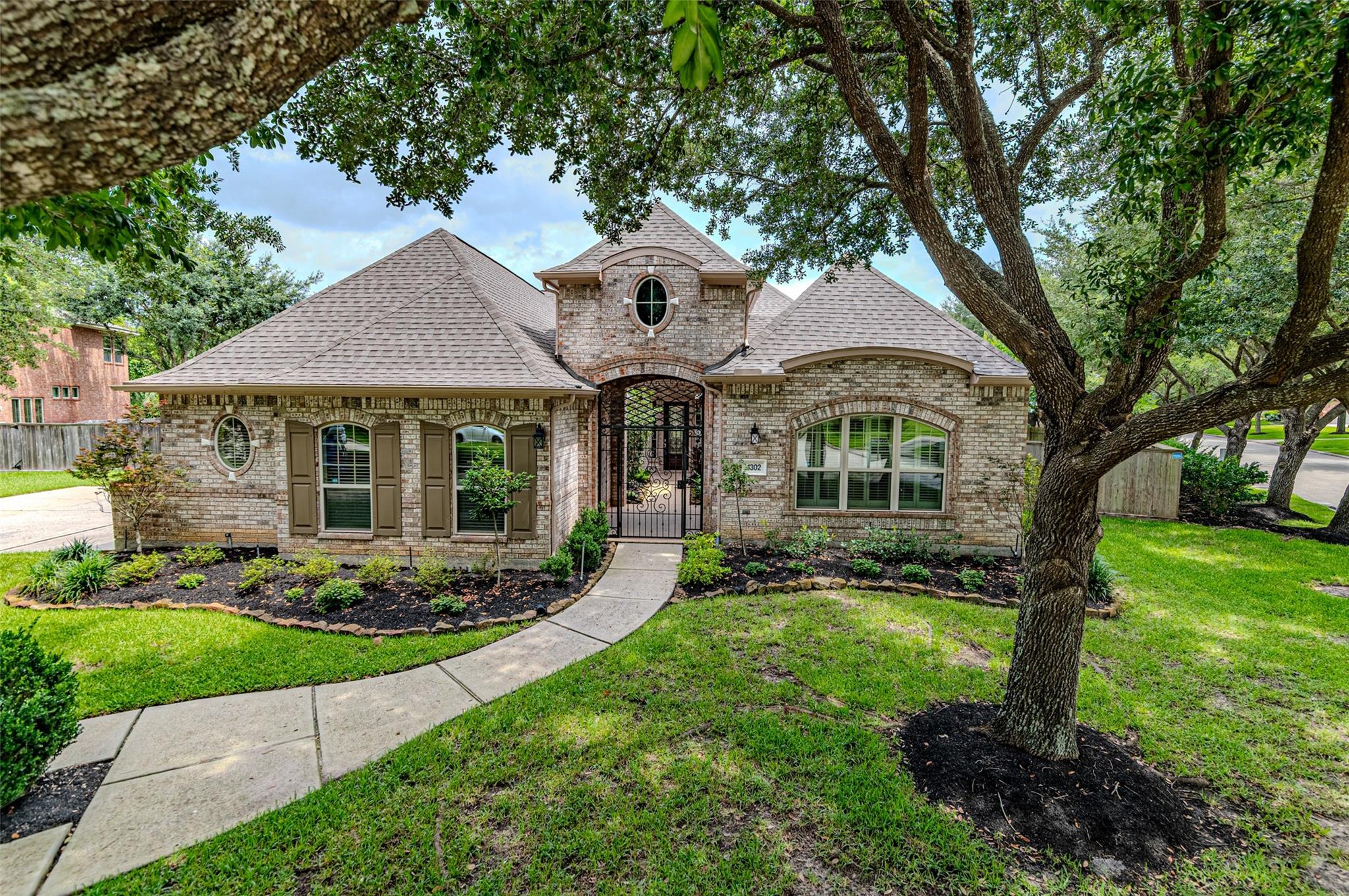 1302 Majestic Pines Court — photo