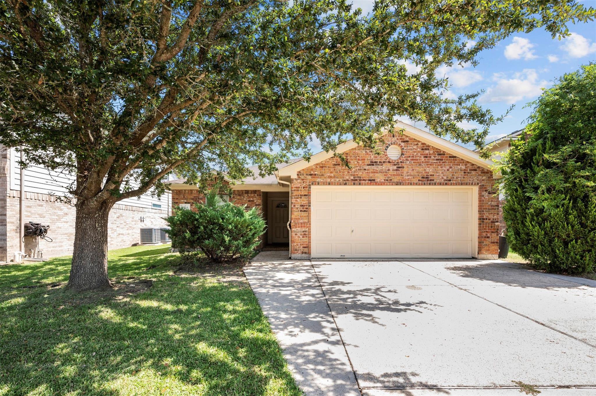 8014 Blackcherry Lane — photo