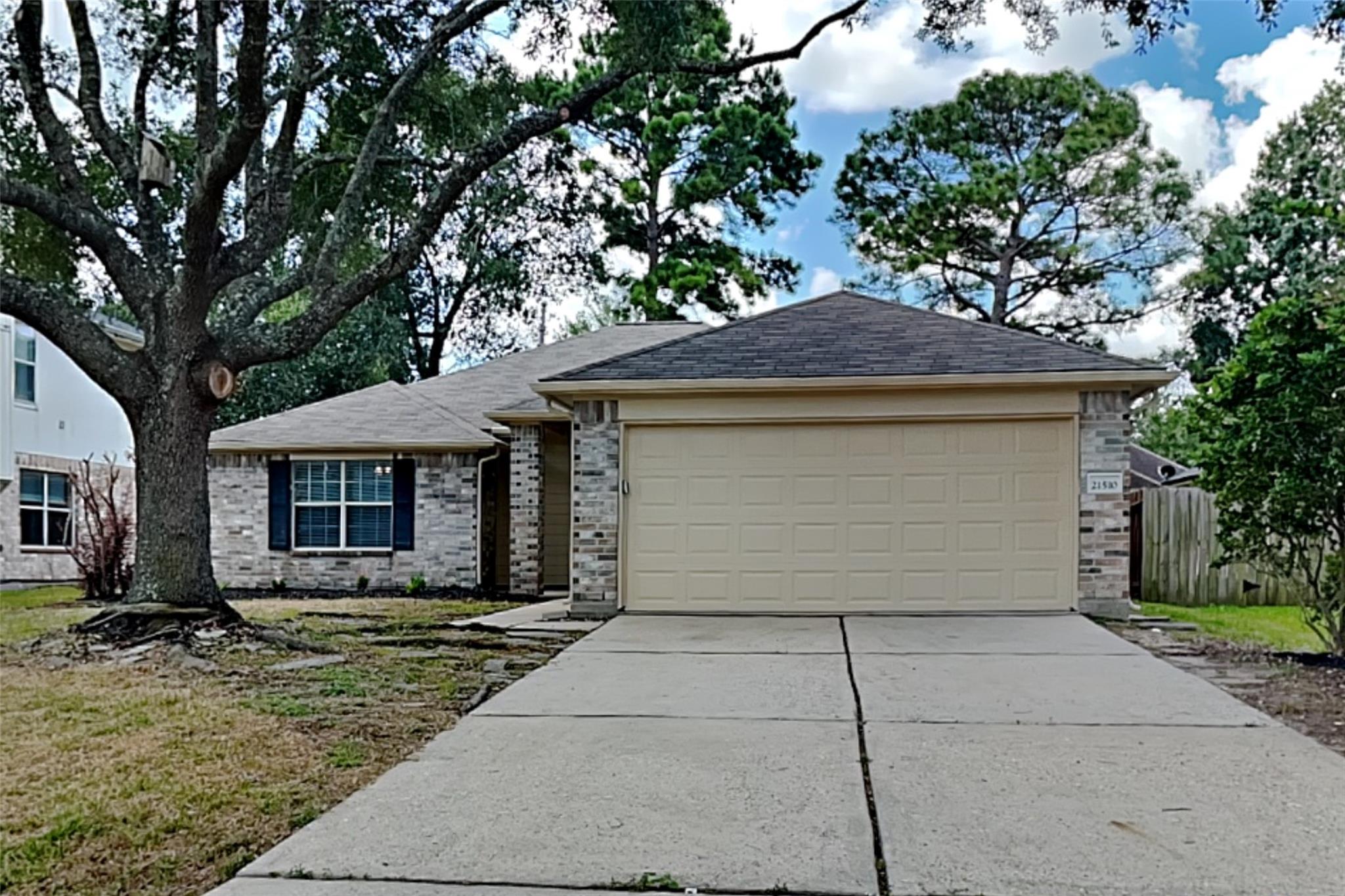 21510 Forest Colony Drive — photo